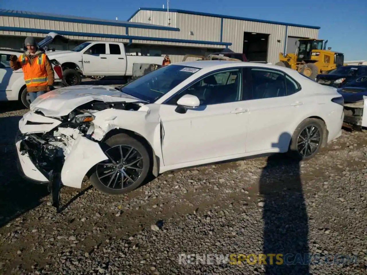 2 Photograph of a damaged car 4T1G31AK3NU577175 TOYOTA CAMRY 2022