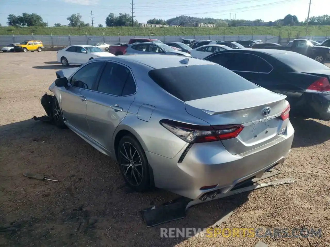 3 Photograph of a damaged car 4T1G31AK3NU596387 TOYOTA CAMRY 2022