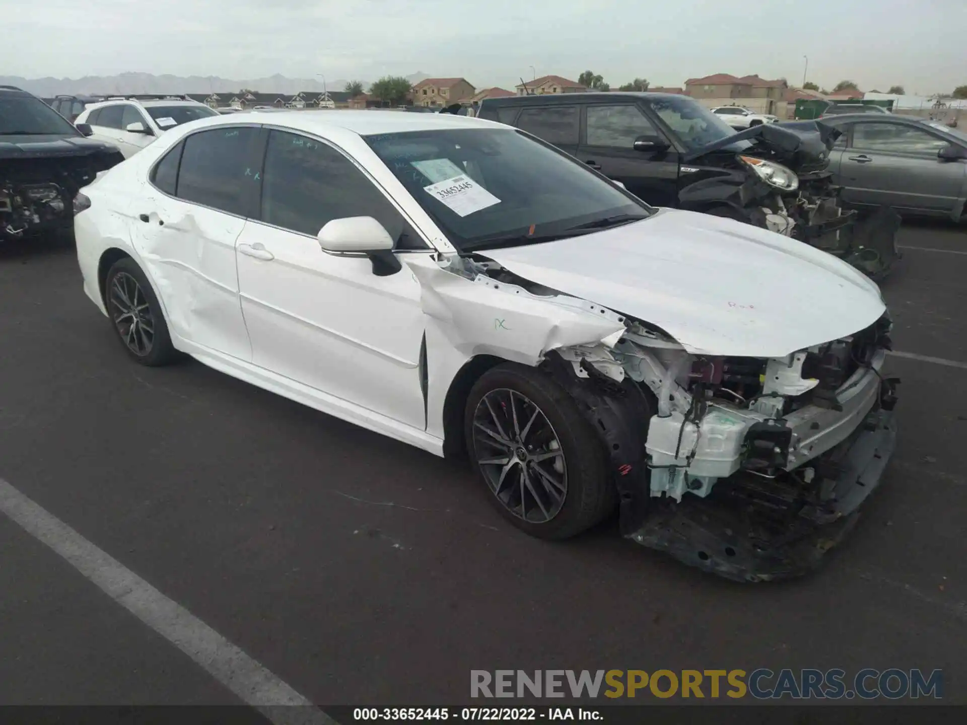 1 Photograph of a damaged car 4T1G31AK6NU571435 TOYOTA CAMRY 2022