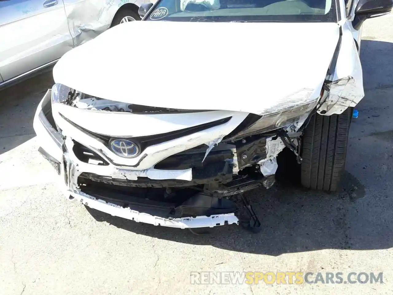 9 Photograph of a damaged car 4T1G31AKXNU033692 TOYOTA CAMRY 2022