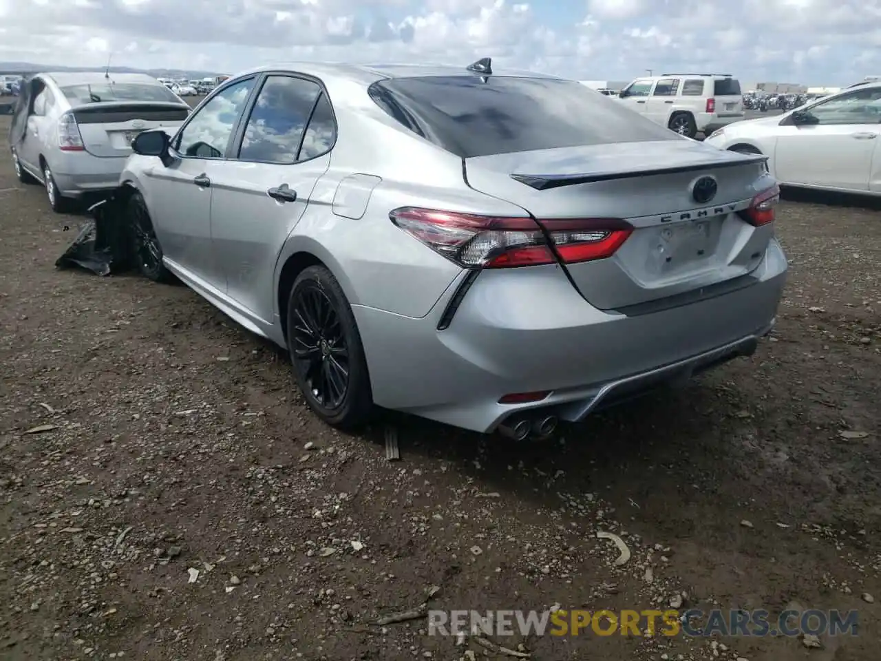 3 Photograph of a damaged car 4T1G31AKXNU034034 TOYOTA CAMRY 2022