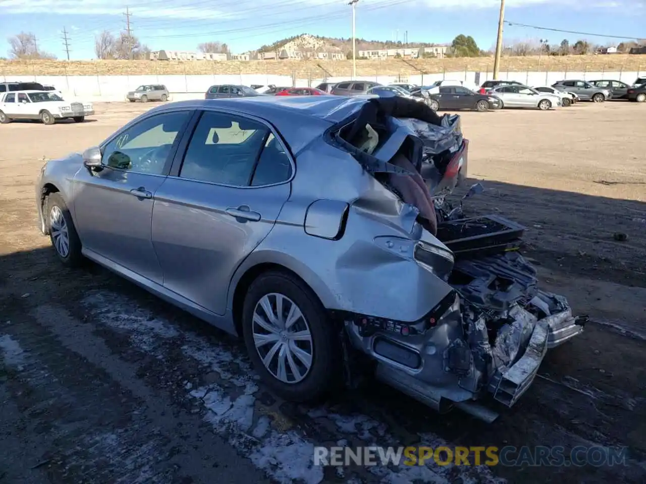 3 Photograph of a damaged car 4T1H31AK5NU574136 TOYOTA CAMRY 2022