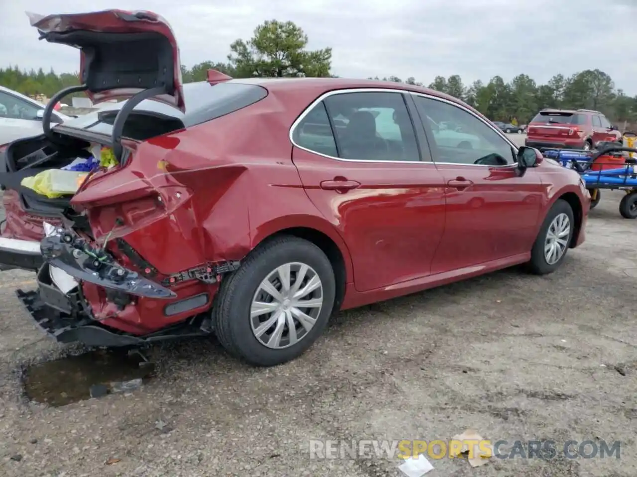 3 Photograph of a damaged car 4T1H31AKXNU588615 TOYOTA CAMRY 2022