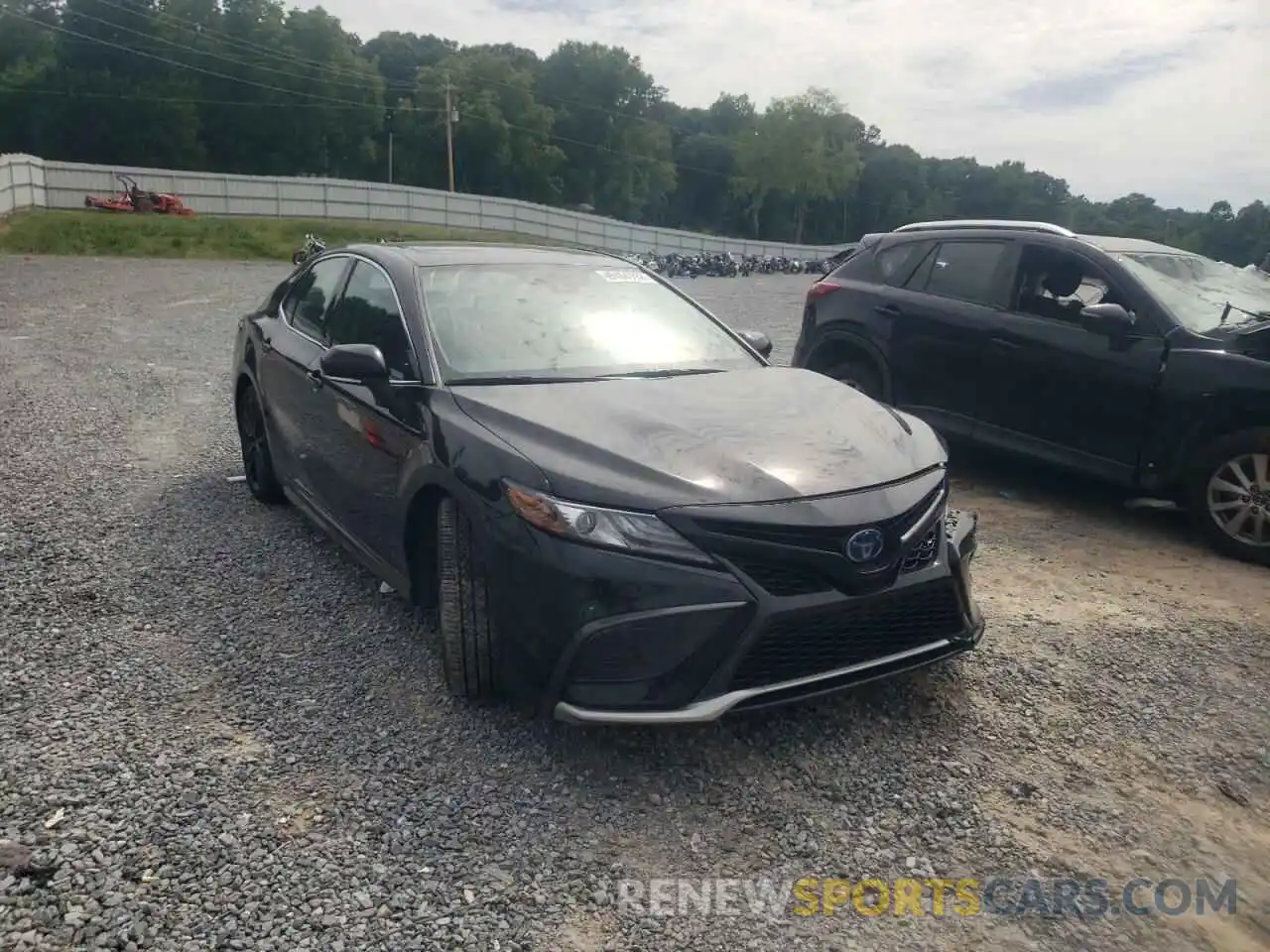 1 Photograph of a damaged car 4T1K31AK2NU571555 TOYOTA CAMRY 2022