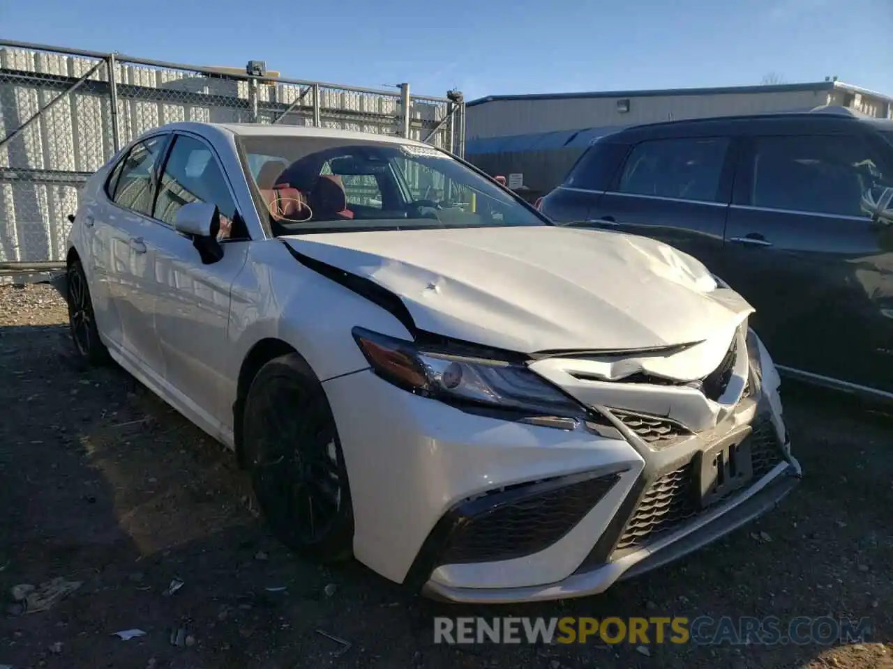 1 Photograph of a damaged car 4T1K31AK3NU032961 TOYOTA CAMRY 2022