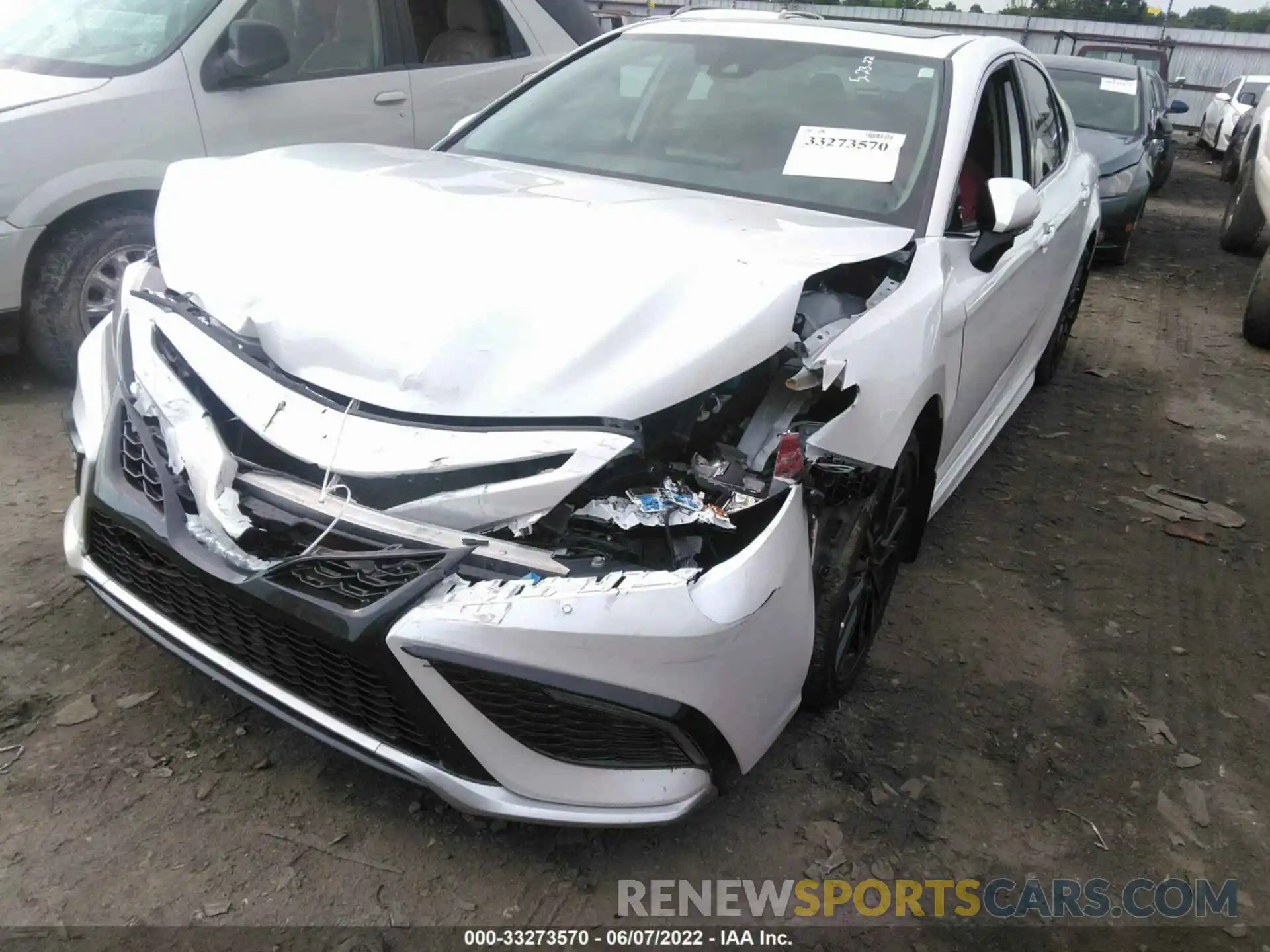 6 Photograph of a damaged car 4T1K31AK4NU572903 TOYOTA CAMRY 2022