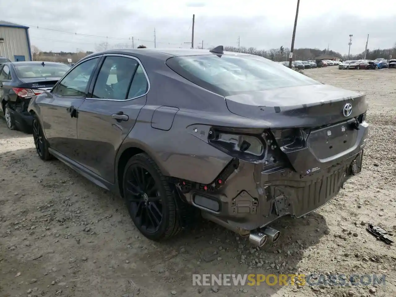 3 Photograph of a damaged car 4T1K31AK4NU574831 TOYOTA CAMRY 2022