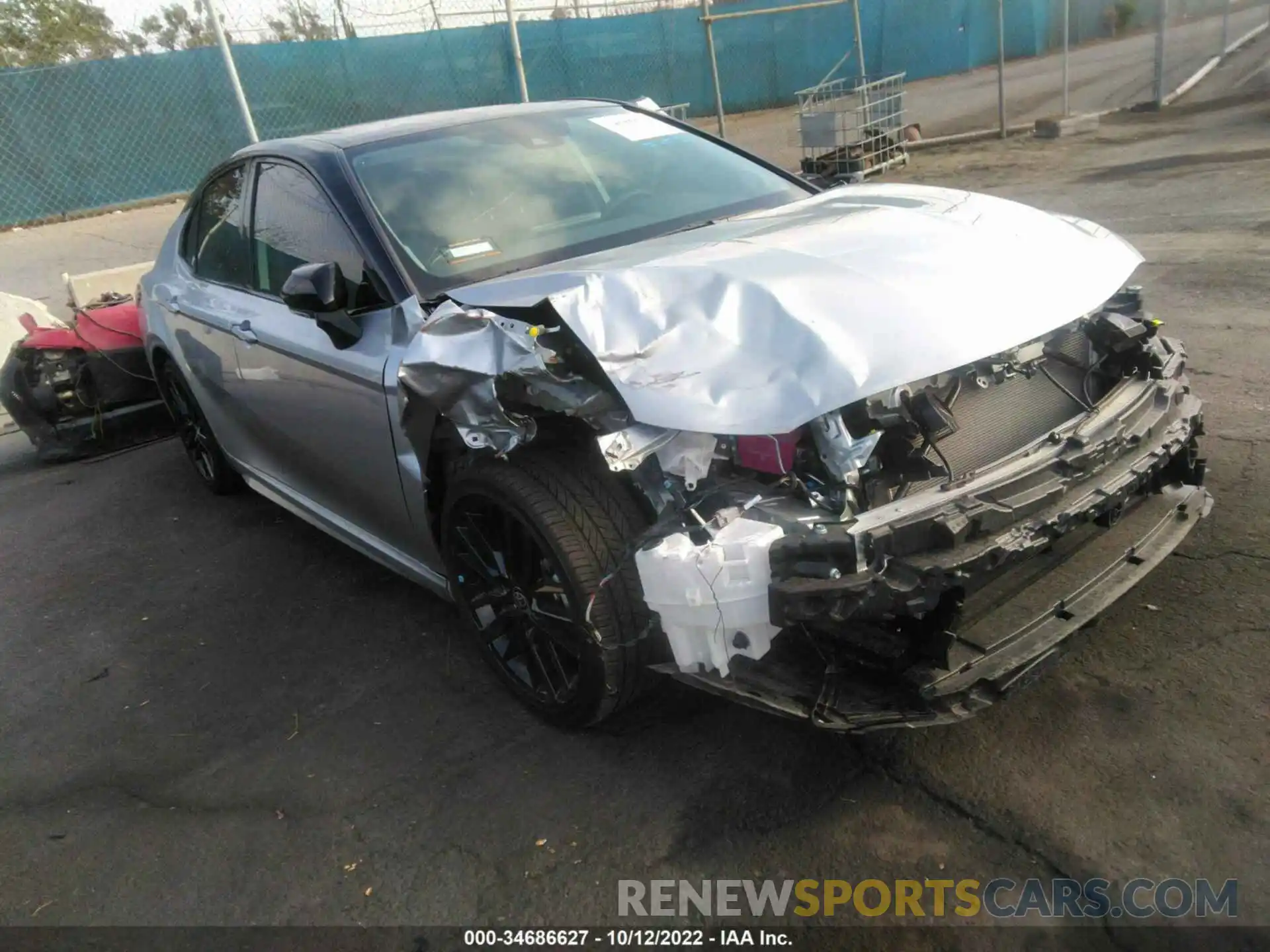 1 Photograph of a damaged car 4T1K31AK5NU040379 TOYOTA CAMRY 2022