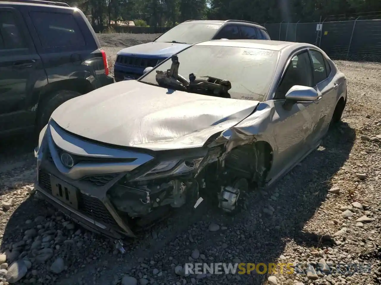 2 Photograph of a damaged car 4T1K31AK5NU574384 TOYOTA CAMRY 2022