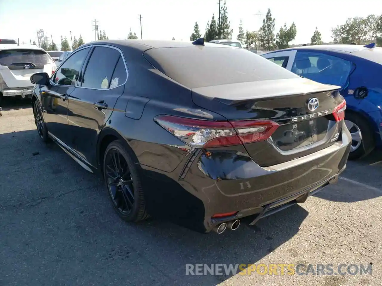 3 Photograph of a damaged car 4T1K31AK5NU577821 TOYOTA CAMRY 2022