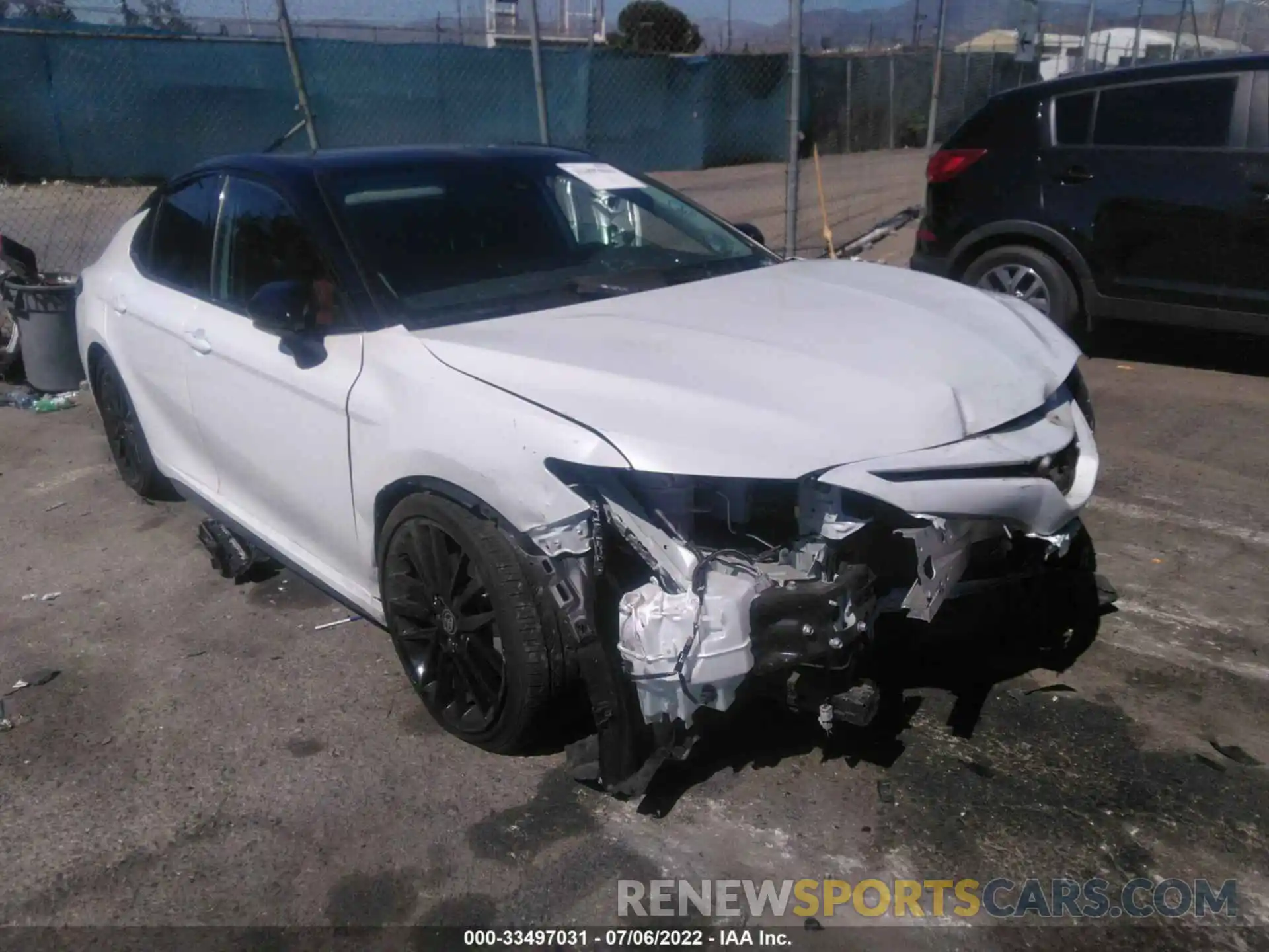 1 Photograph of a damaged car 4T1K31AK7NU036222 TOYOTA CAMRY 2022