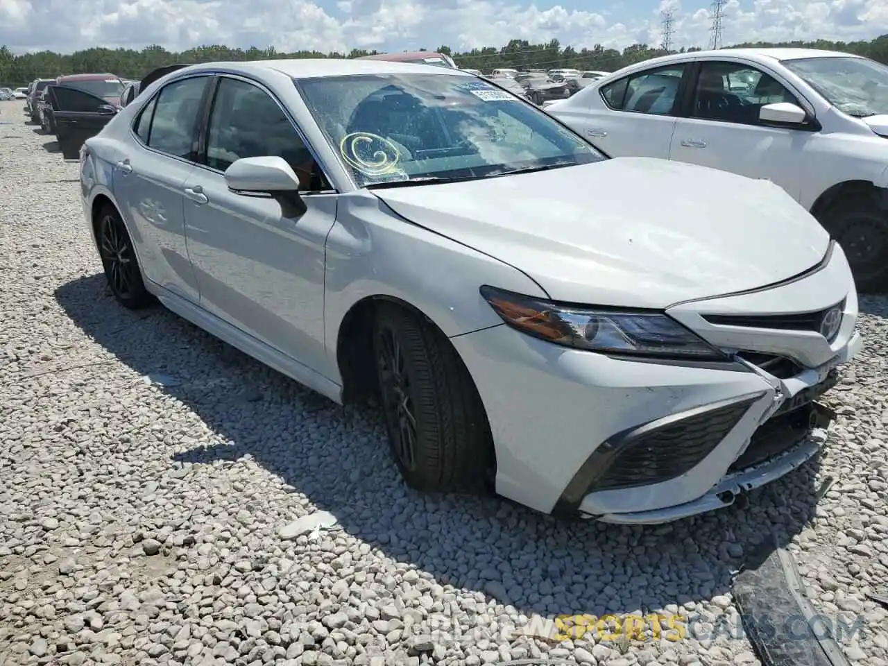 1 Photograph of a damaged car 4T1K31AK8NU037881 TOYOTA CAMRY 2022