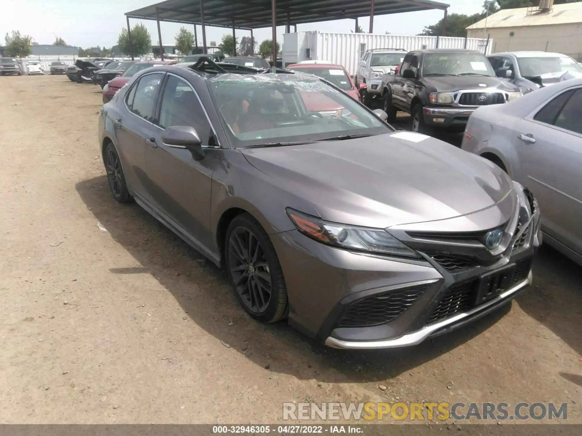 1 Photograph of a damaged car 4T1K31AK9NU035590 TOYOTA CAMRY 2022