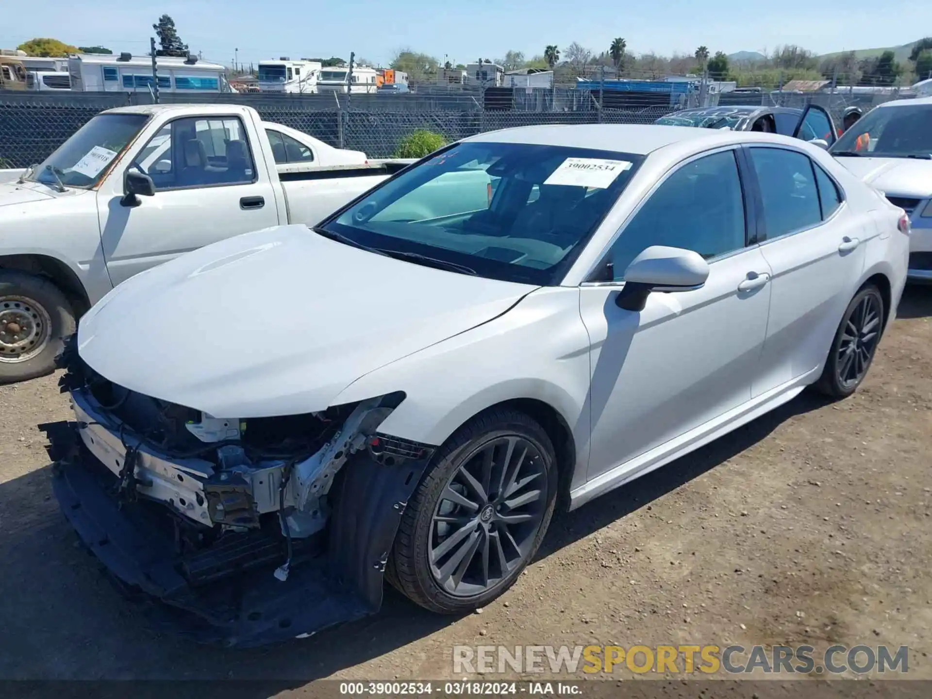 2 Photograph of a damaged car 4T1K31AK9NU042166 TOYOTA CAMRY 2022