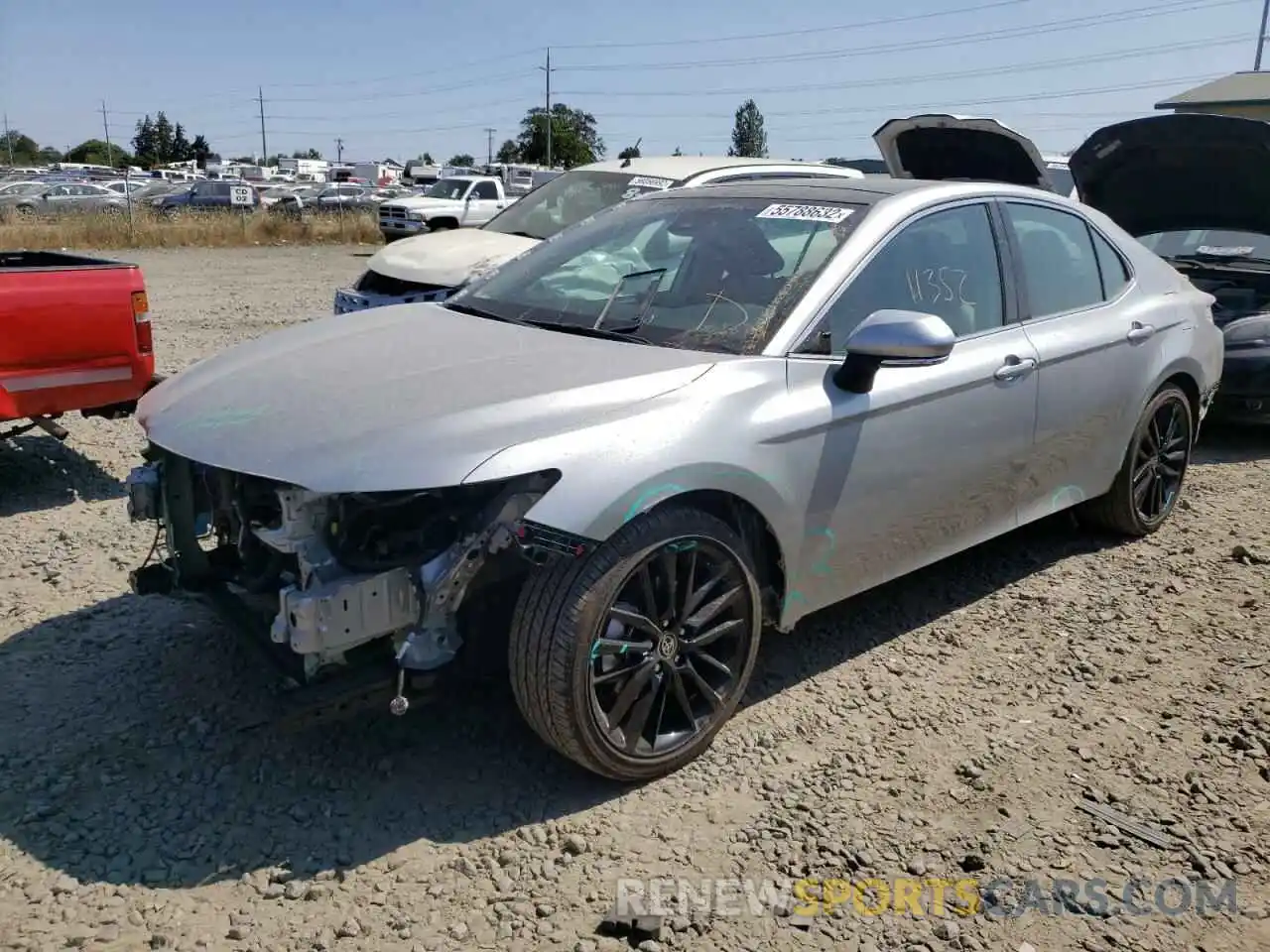 2 Photograph of a damaged car 4T1K61AK0NU025263 TOYOTA CAMRY 2022