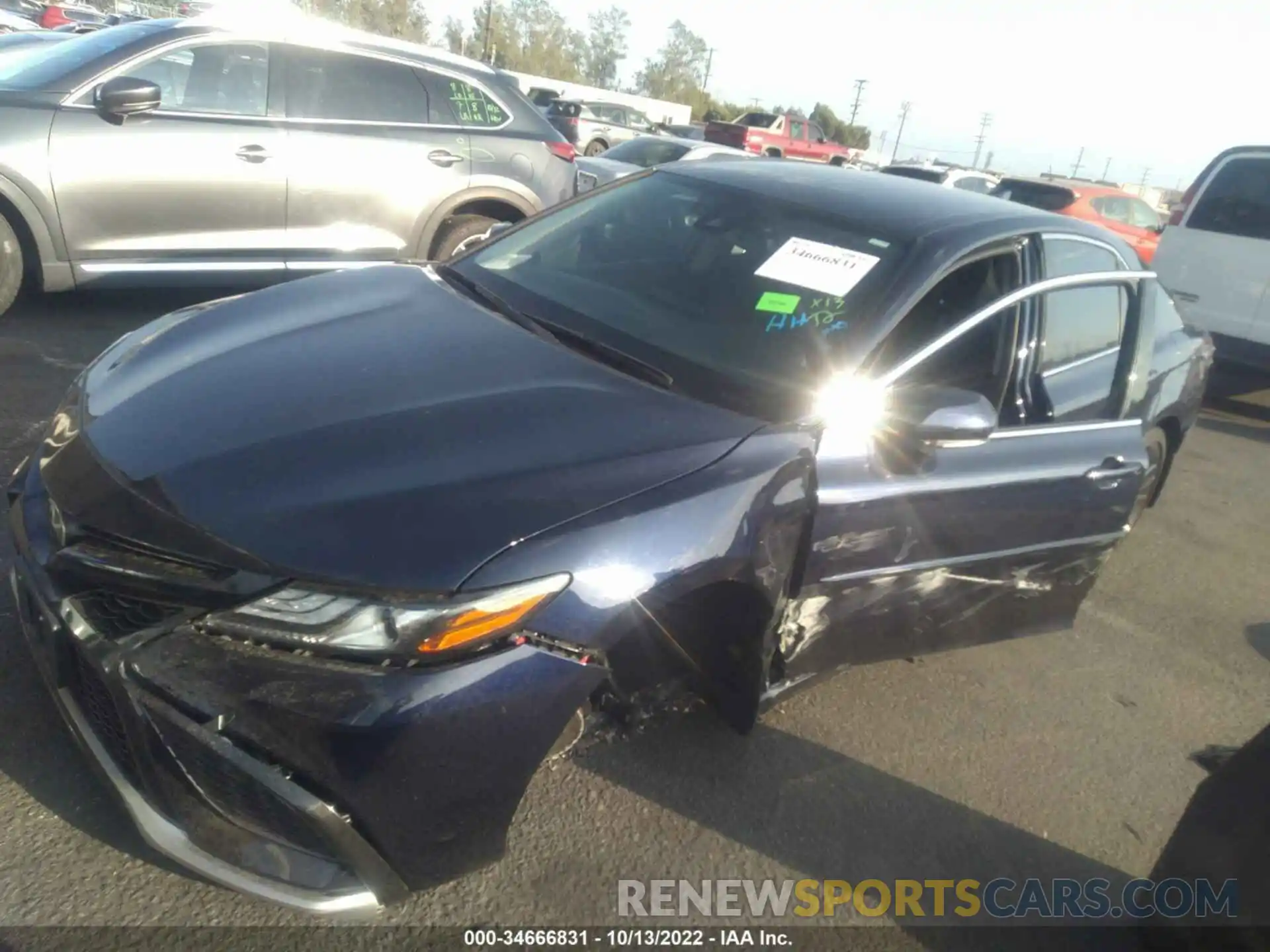 2 Photograph of a damaged car 4T1K61AK1NU008214 TOYOTA CAMRY 2022