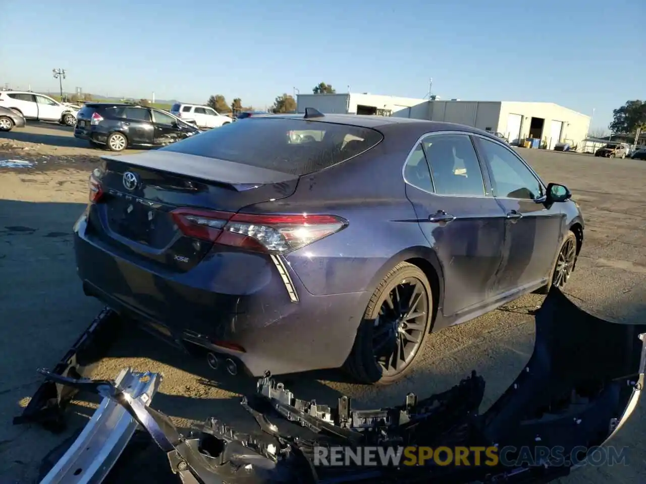 4 Photograph of a damaged car 4T1K61AK1NU012585 TOYOTA CAMRY 2022