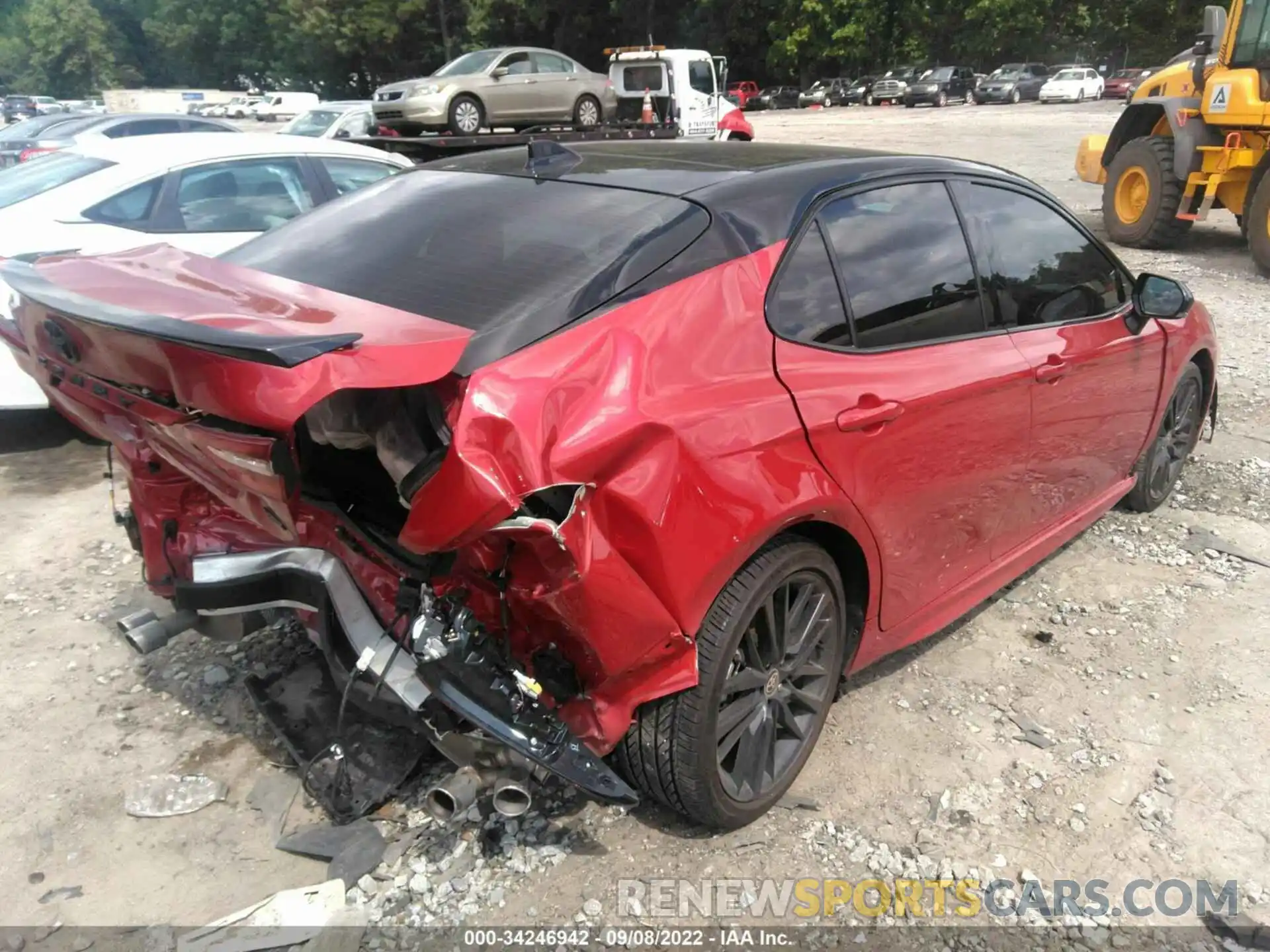 4 Photograph of a damaged car 4T1K61AK1NU012845 TOYOTA CAMRY 2022