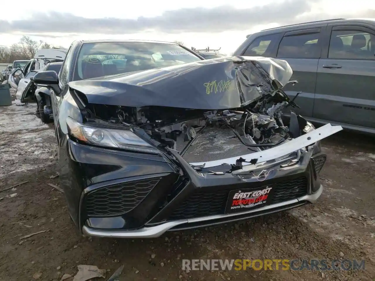 1 Photograph of a damaged car 4T1K61AK1NU012862 TOYOTA CAMRY 2022