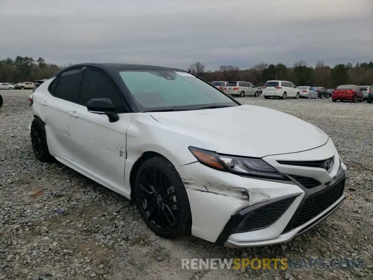 1 Photograph of a damaged car 4T1K61AK1NU013297 TOYOTA CAMRY 2022