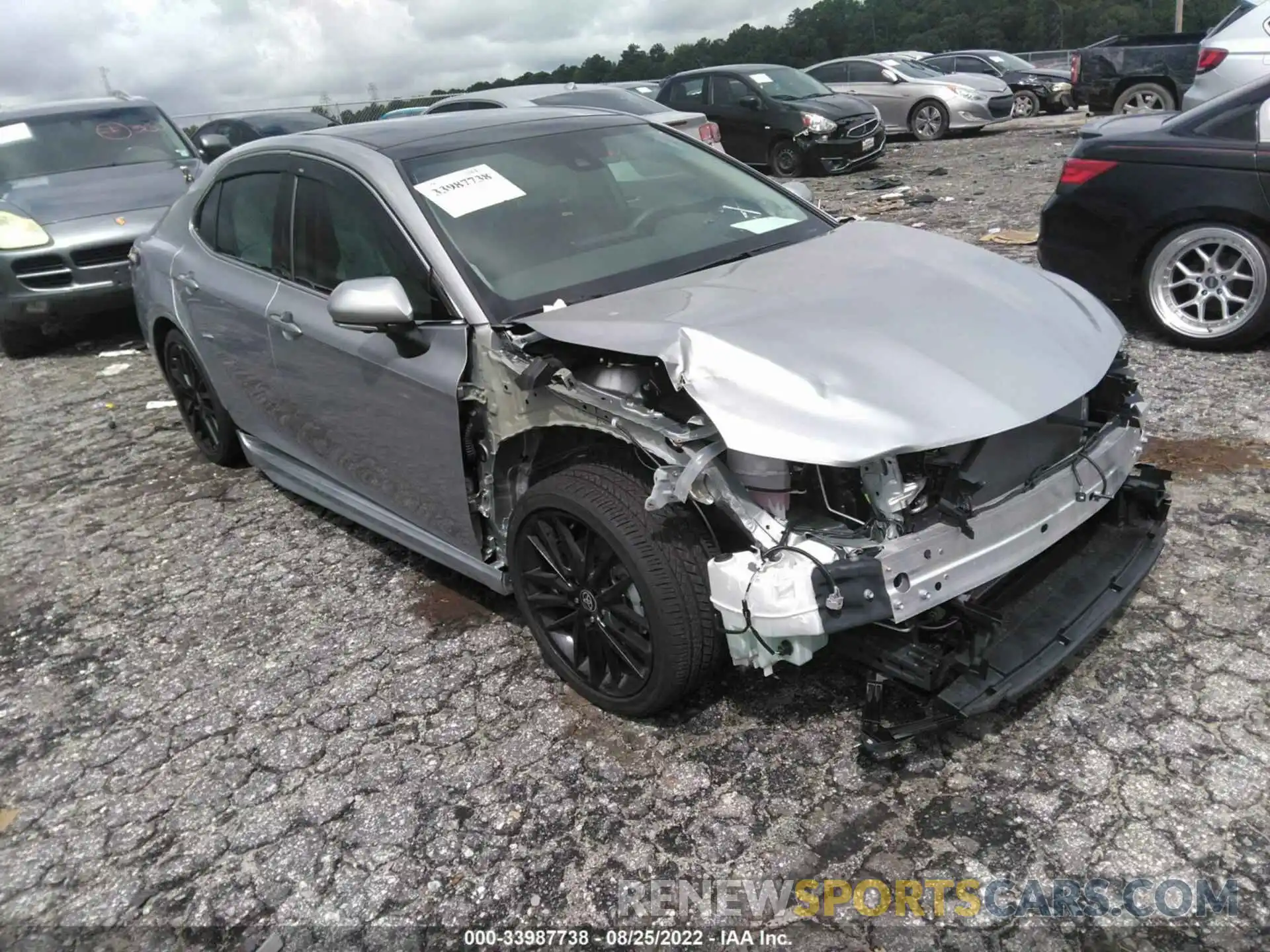 1 Photograph of a damaged car 4T1K61AK1NU023862 TOYOTA CAMRY 2022