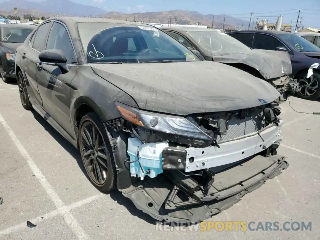 1 Photograph of a damaged car 4T1K61AK2NU022574 TOYOTA CAMRY 2022