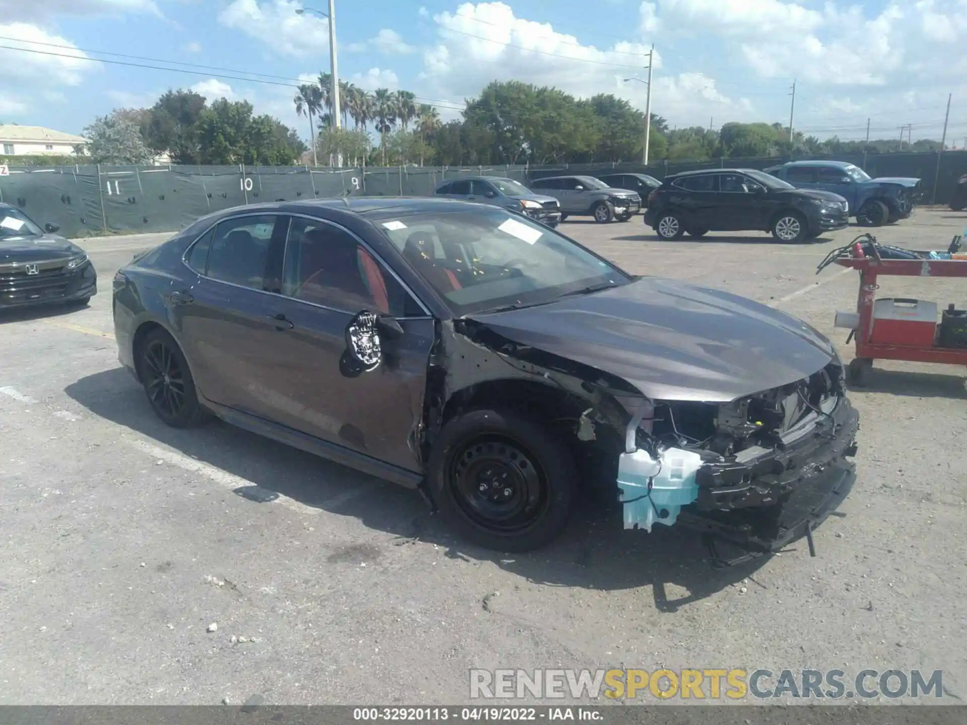 1 Photograph of a damaged car 4T1K61AK3NU022213 TOYOTA CAMRY 2022