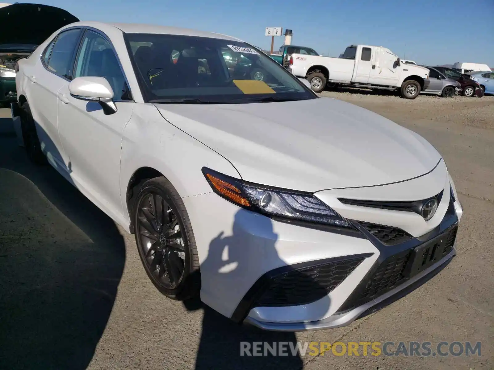 1 Photograph of a damaged car 4T1K61AK3NU620446 TOYOTA CAMRY 2022