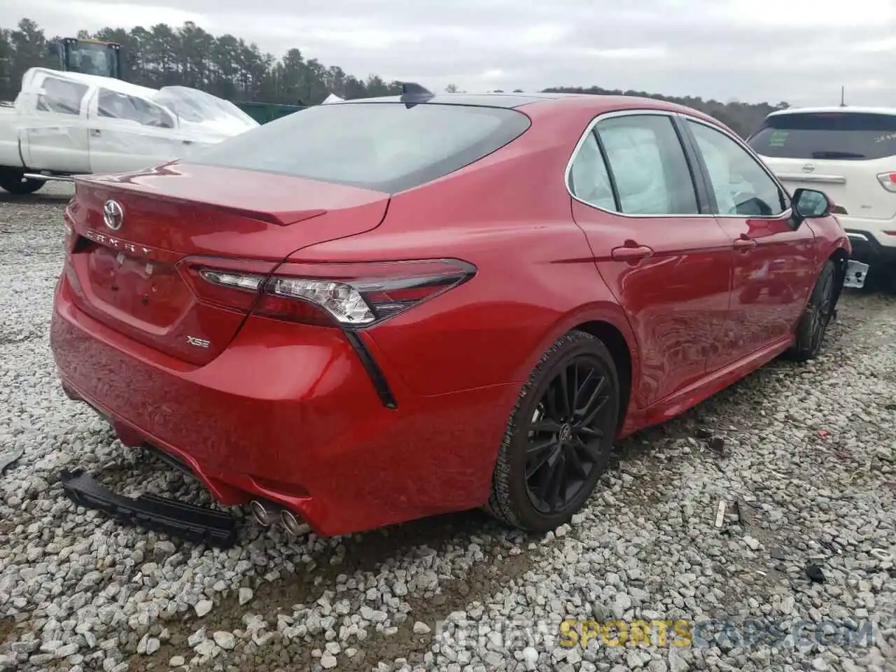 4 Photograph of a damaged car 4T1K61AK4NU001886 TOYOTA CAMRY 2022