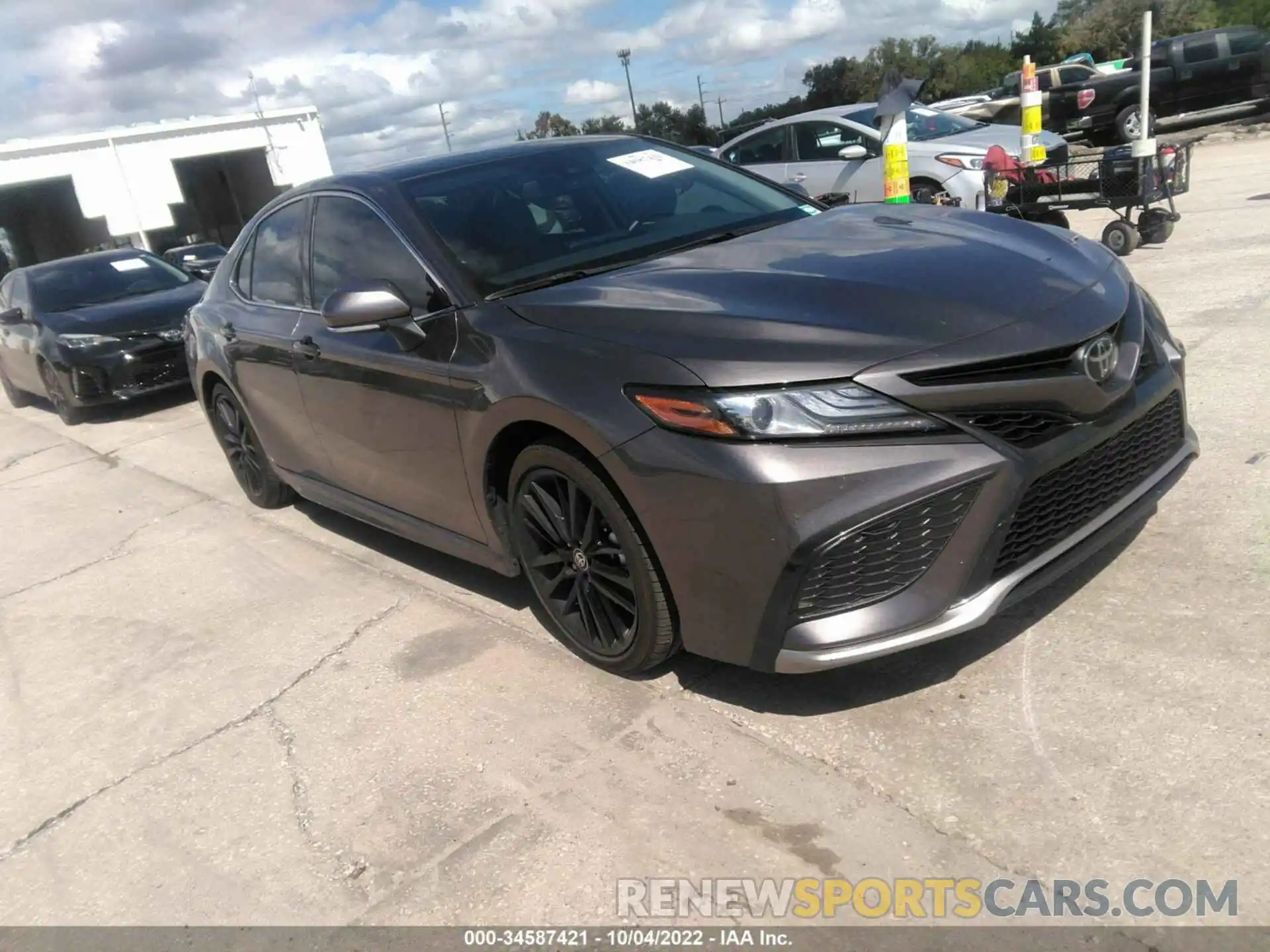 1 Photograph of a damaged car 4T1K61AK4NU020714 TOYOTA CAMRY 2022