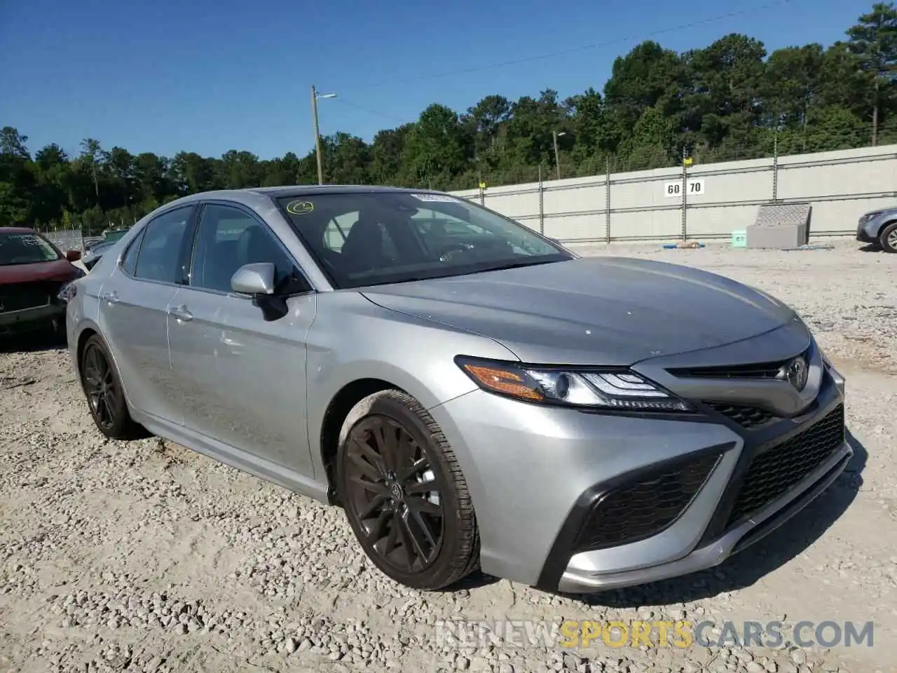 1 Photograph of a damaged car 4T1K61AK4NU025685 TOYOTA CAMRY 2022