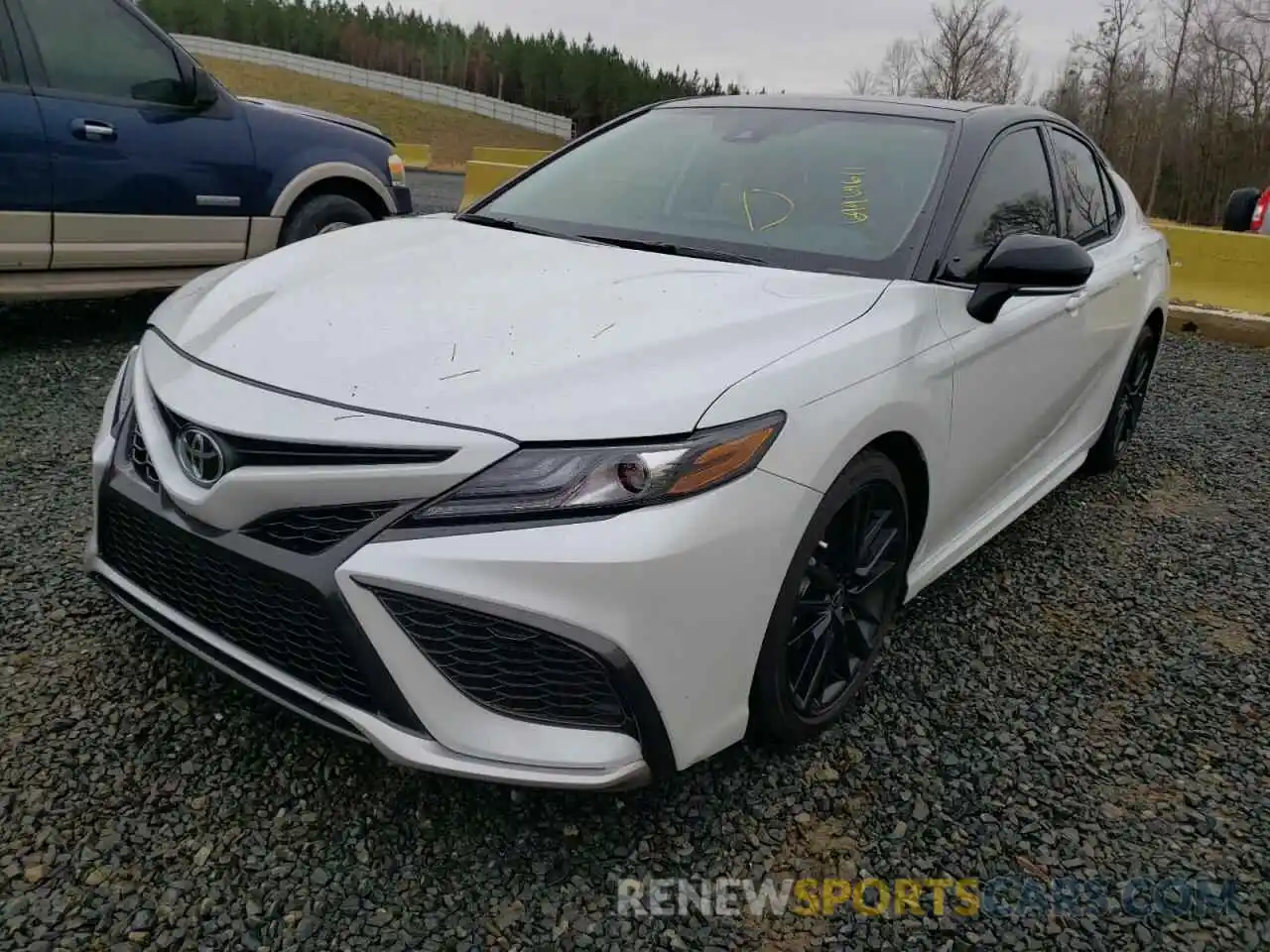 2 Photograph of a damaged car 4T1K61AK5NU003663 TOYOTA CAMRY 2022