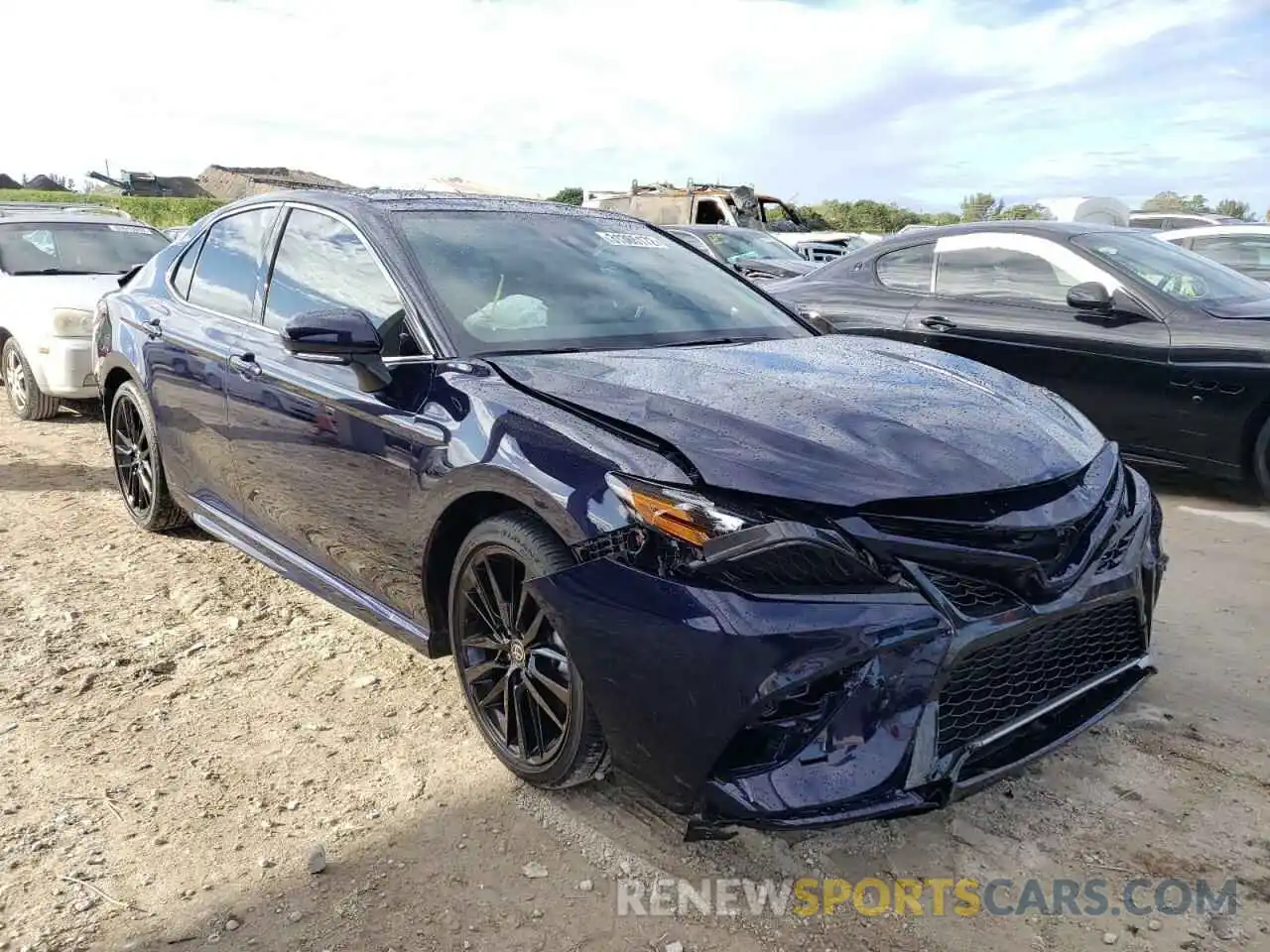 1 Photograph of a damaged car 4T1K61AK5NU004604 TOYOTA CAMRY 2022