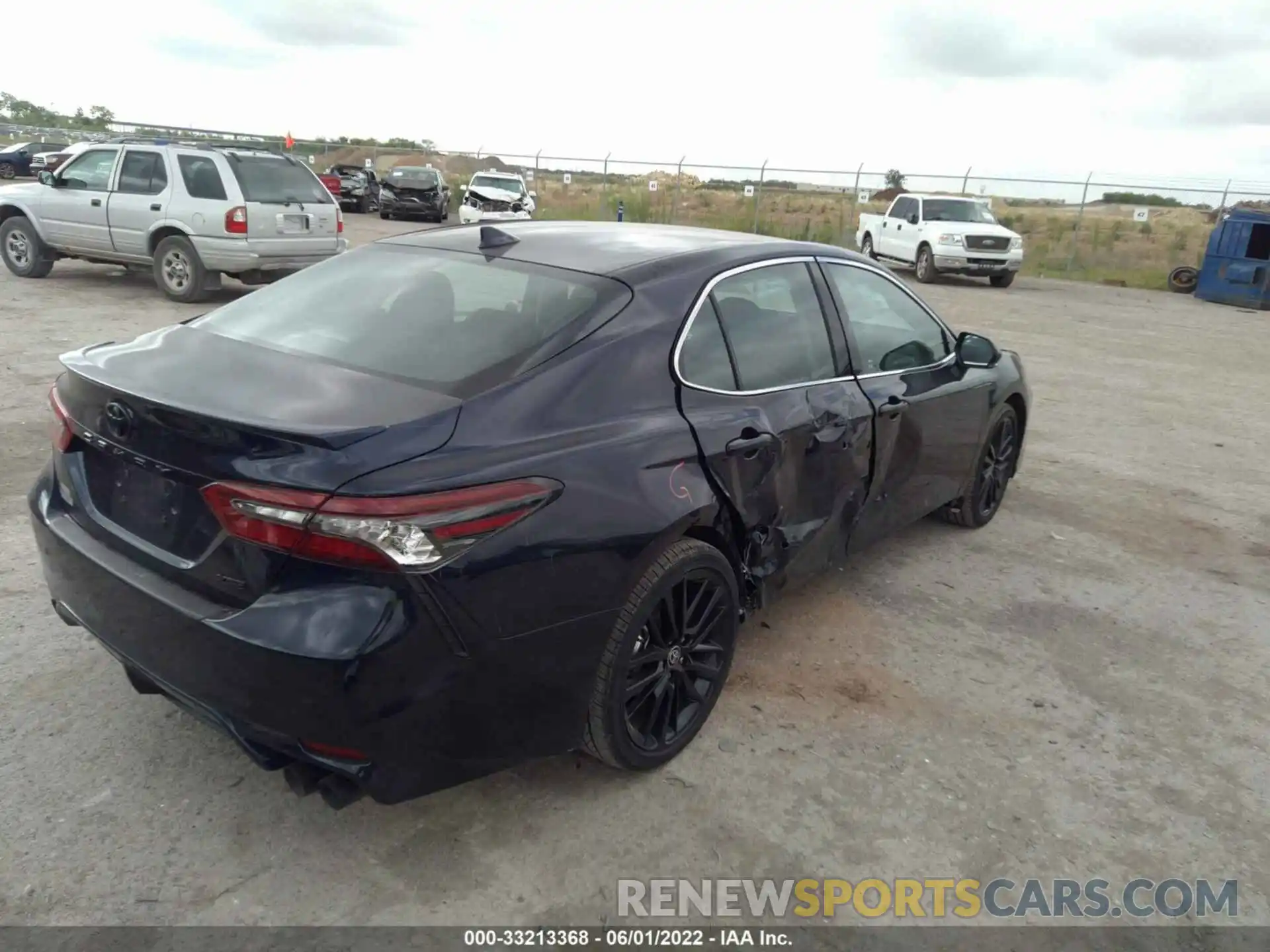 4 Photograph of a damaged car 4T1K61AK6NU008449 TOYOTA CAMRY 2022