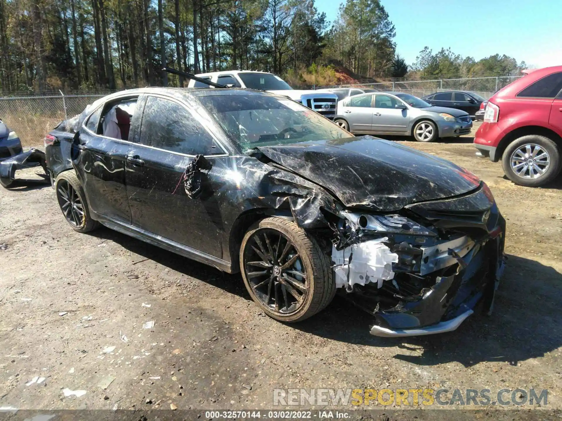 1 Photograph of a damaged car 4T1K61AK6NU023193 TOYOTA CAMRY 2022