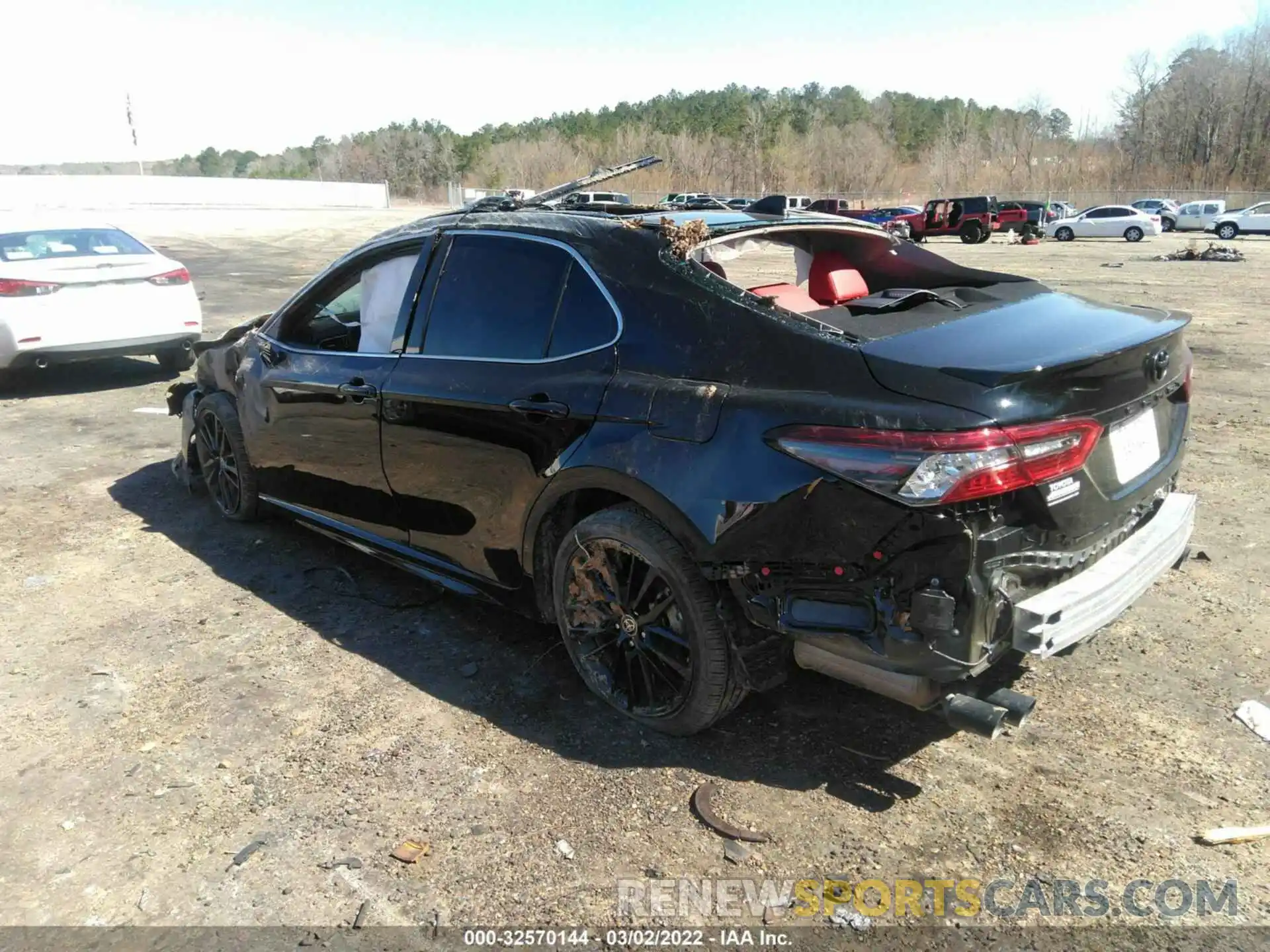 3 Photograph of a damaged car 4T1K61AK6NU023193 TOYOTA CAMRY 2022