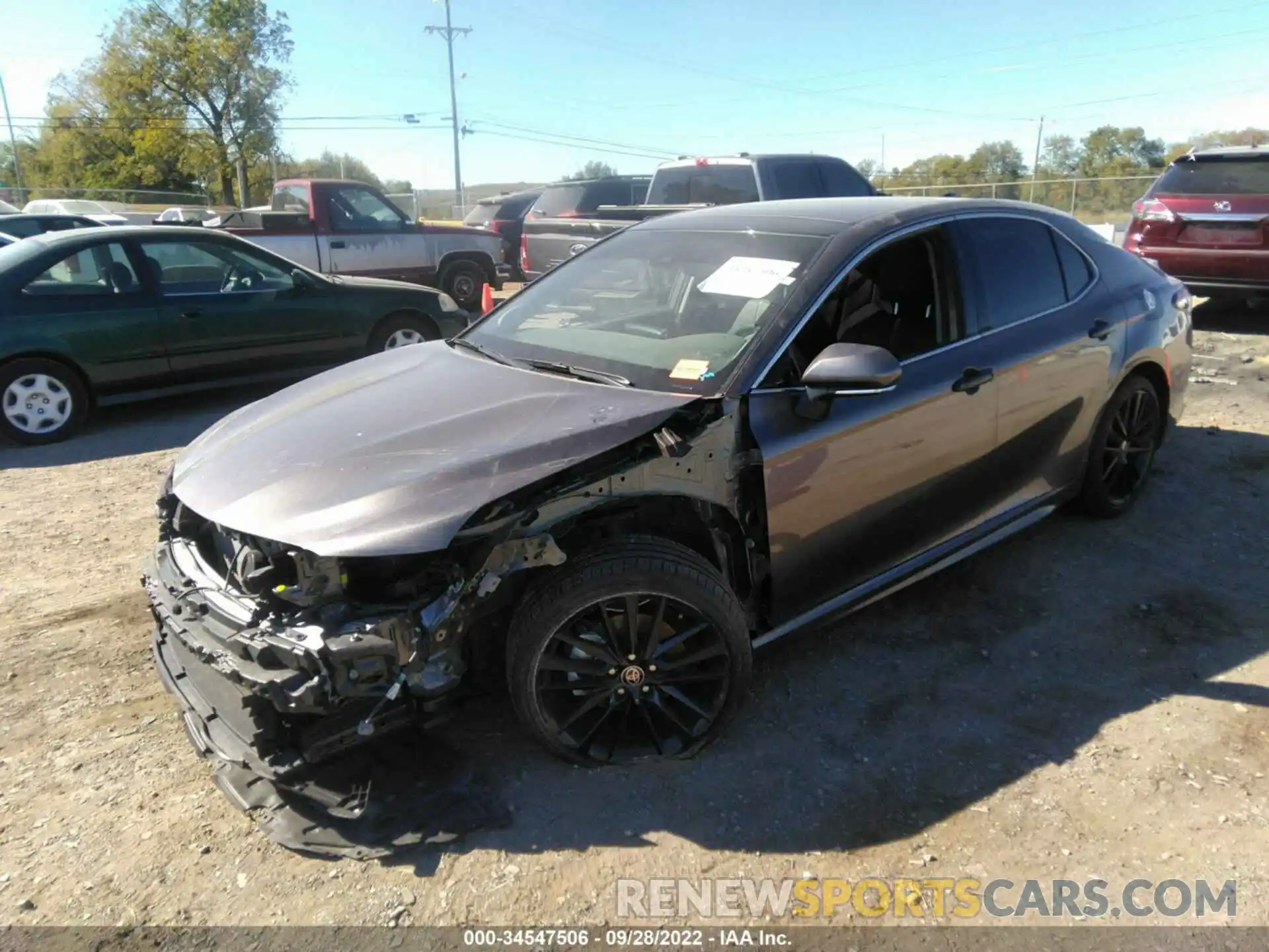 2 Photograph of a damaged car 4T1K61AK6NU027230 TOYOTA CAMRY 2022