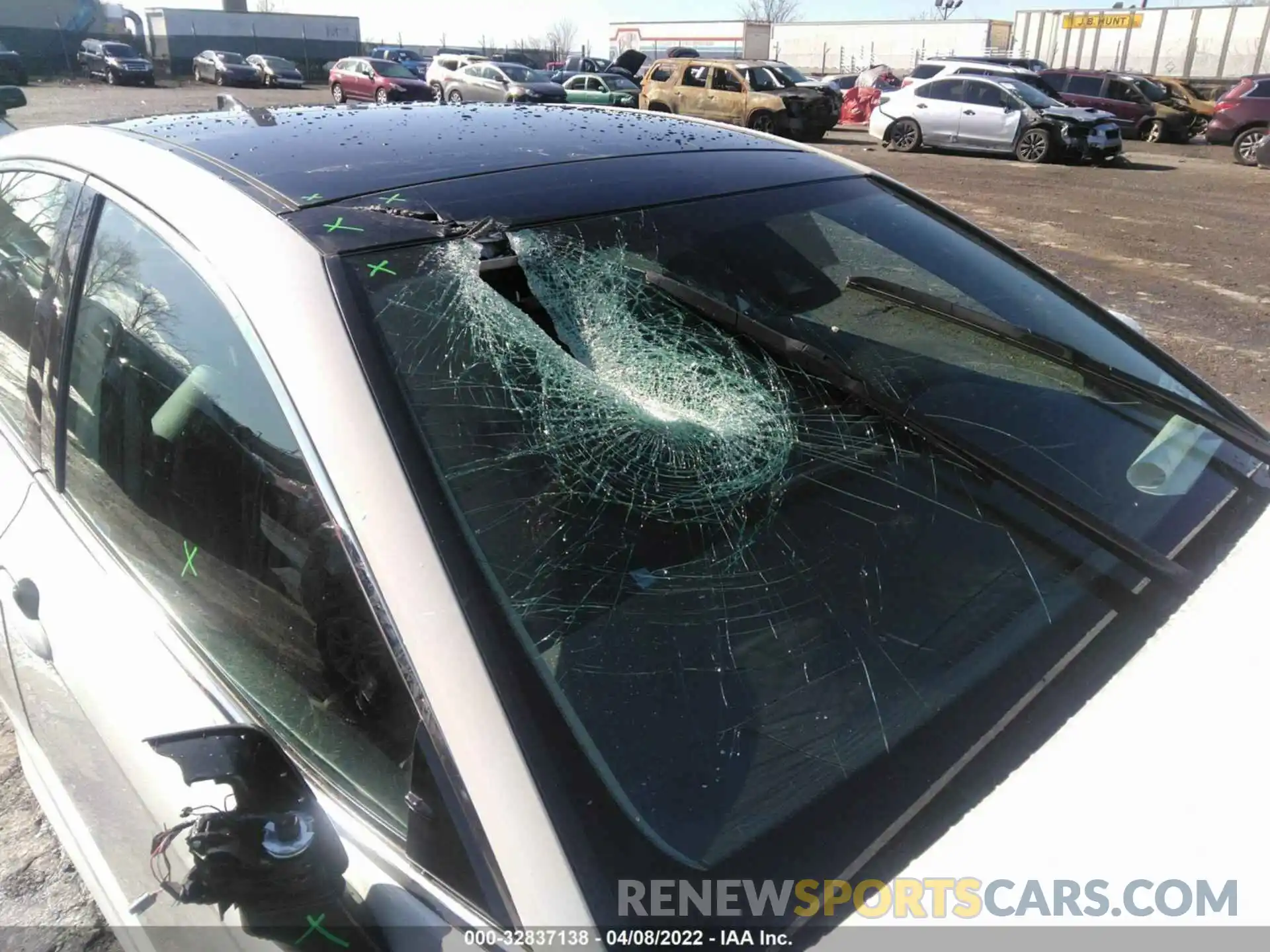 6 Photograph of a damaged car 4T1K61AK6NU499296 TOYOTA CAMRY 2022