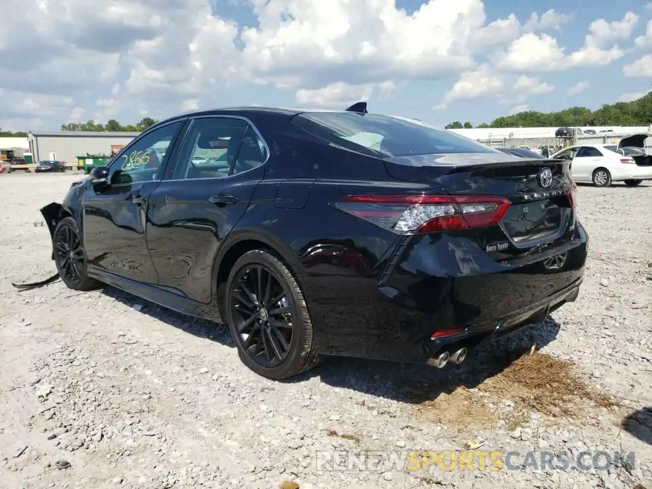 3 Photograph of a damaged car 4T1K61AK6NU699384 TOYOTA CAMRY 2022