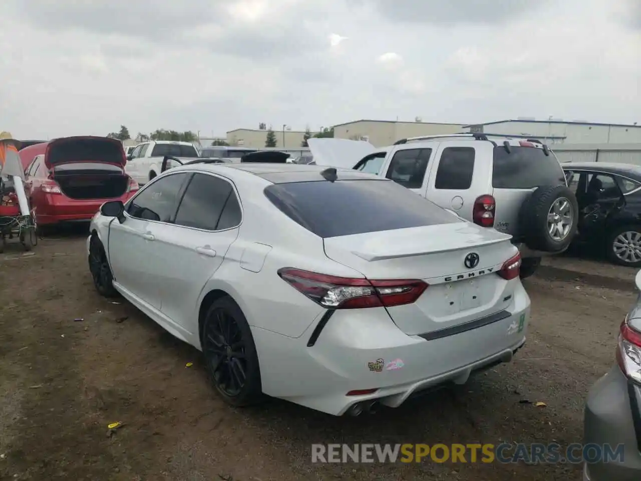 3 Photograph of a damaged car 4T1K61AK7NU008444 TOYOTA CAMRY 2022