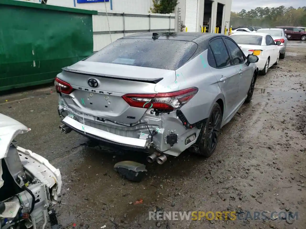 4 Photograph of a damaged car 4T1K61AK7NU017242 TOYOTA CAMRY 2022