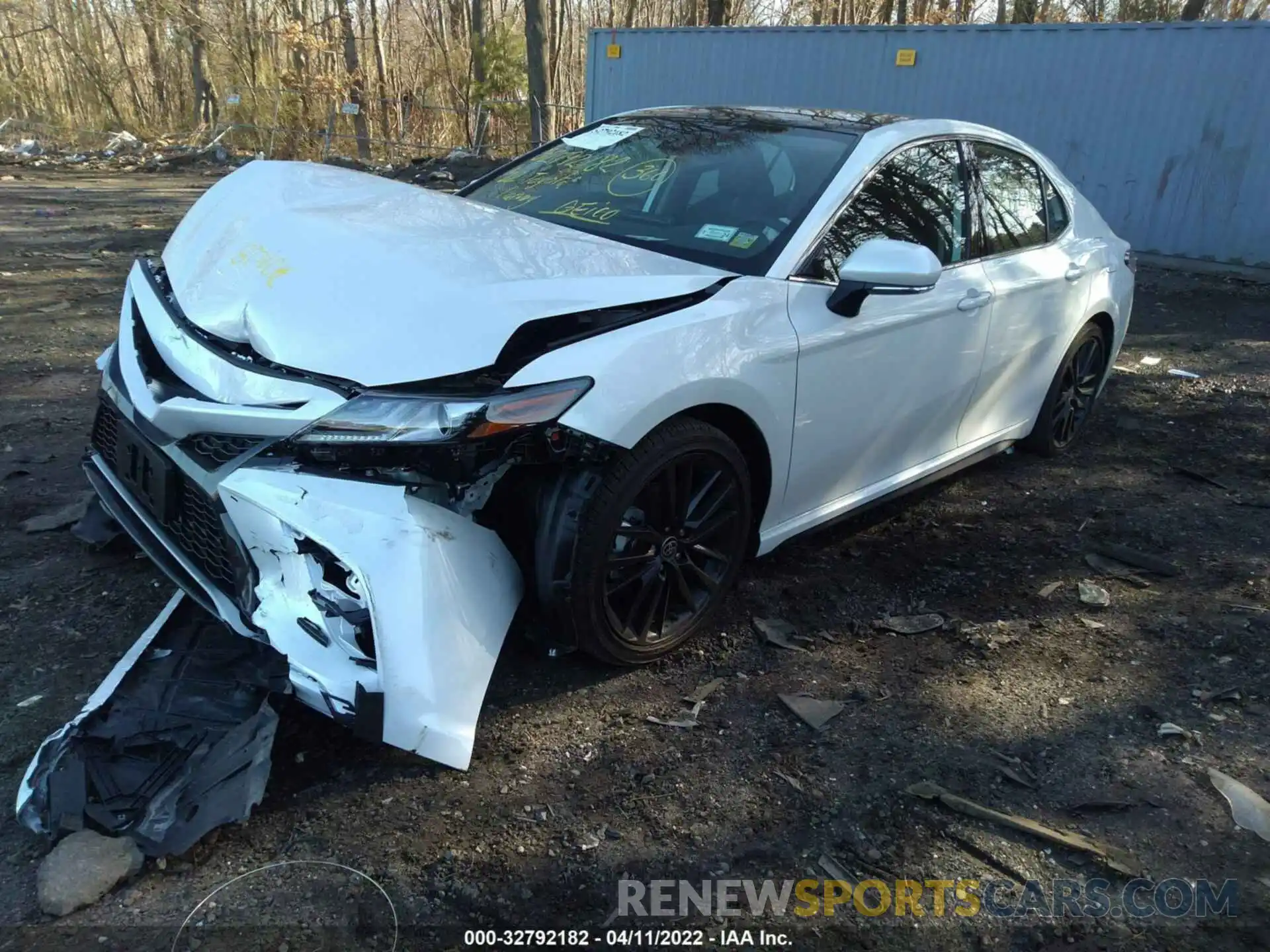 6 Photograph of a damaged car 4T1K61AK7NU019766 TOYOTA CAMRY 2022