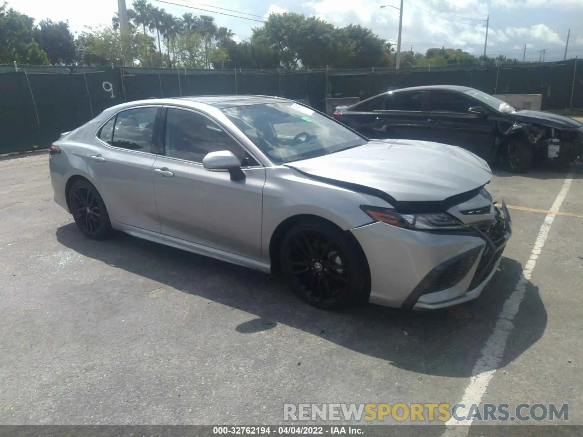 1 Photograph of a damaged car 4T1K61AK7NU034736 TOYOTA CAMRY 2022