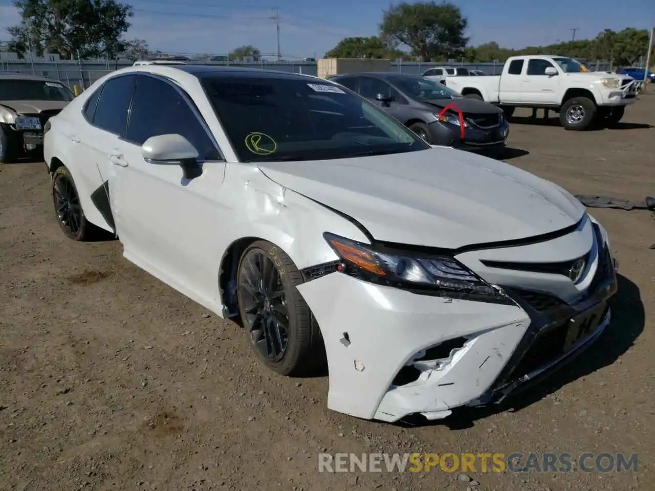 1 Photograph of a damaged car 4T1K61AK9NU008381 TOYOTA CAMRY 2022