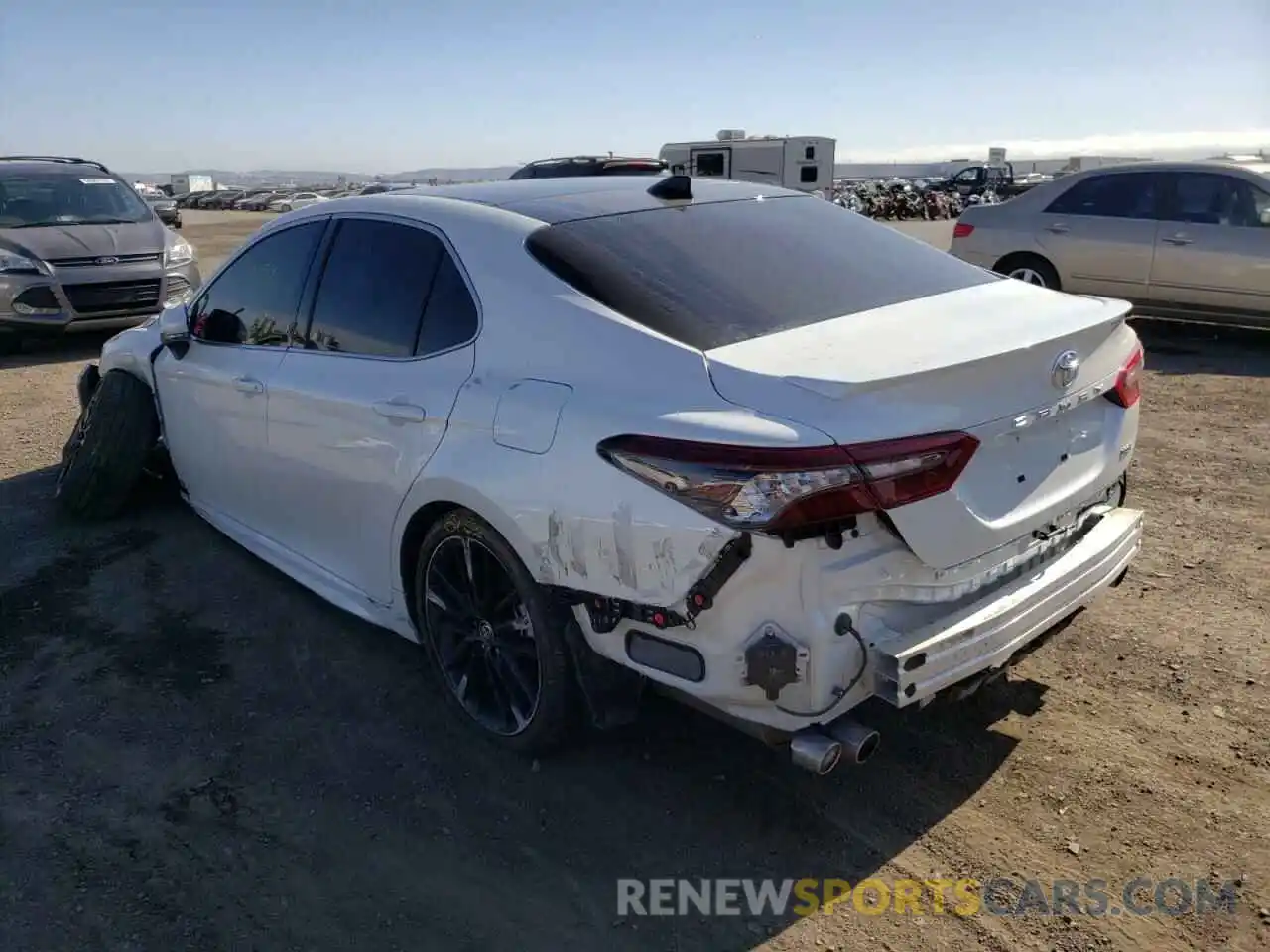 3 Photograph of a damaged car 4T1K61AK9NU008381 TOYOTA CAMRY 2022