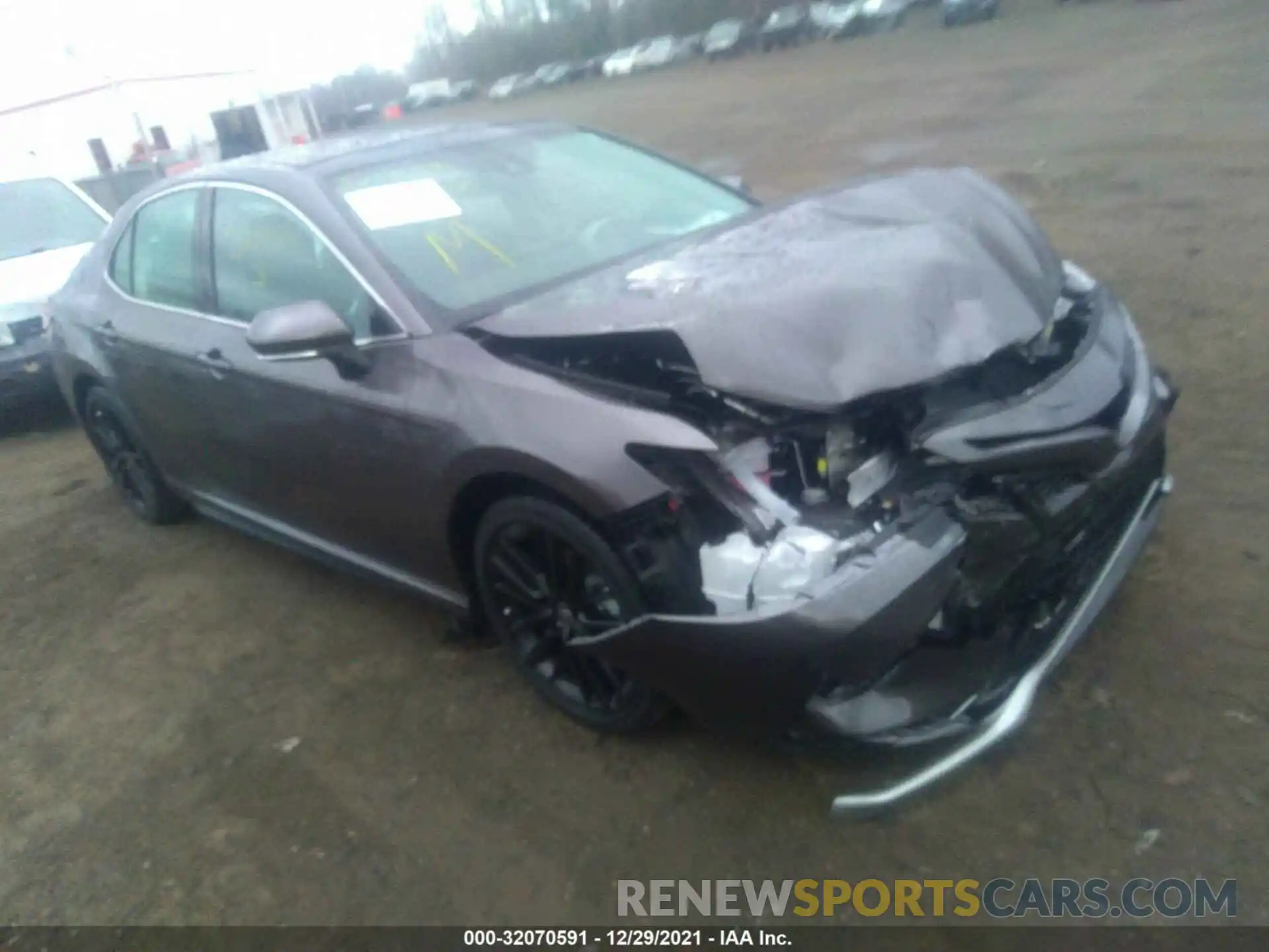 1 Photograph of a damaged car 4T1K61AK9NU017775 TOYOTA CAMRY 2022