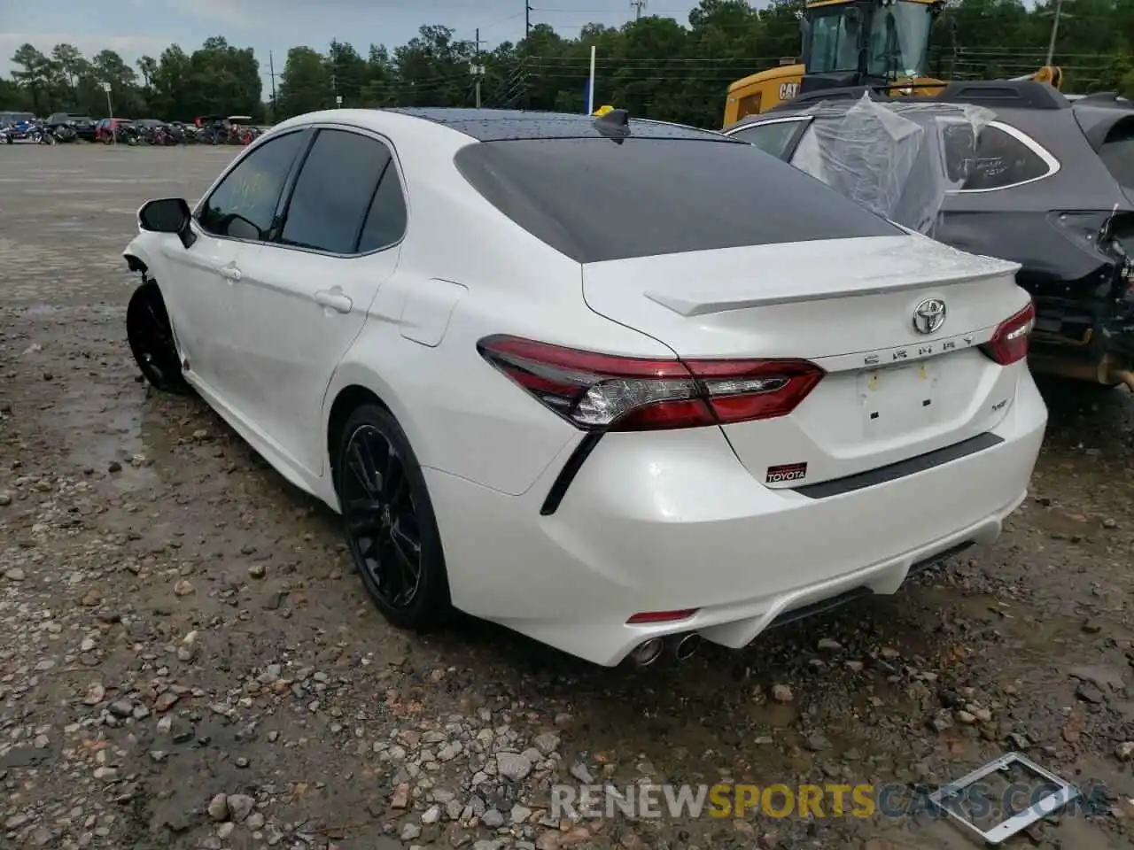 3 Photograph of a damaged car 4T1K61AKXNU011872 TOYOTA CAMRY 2022