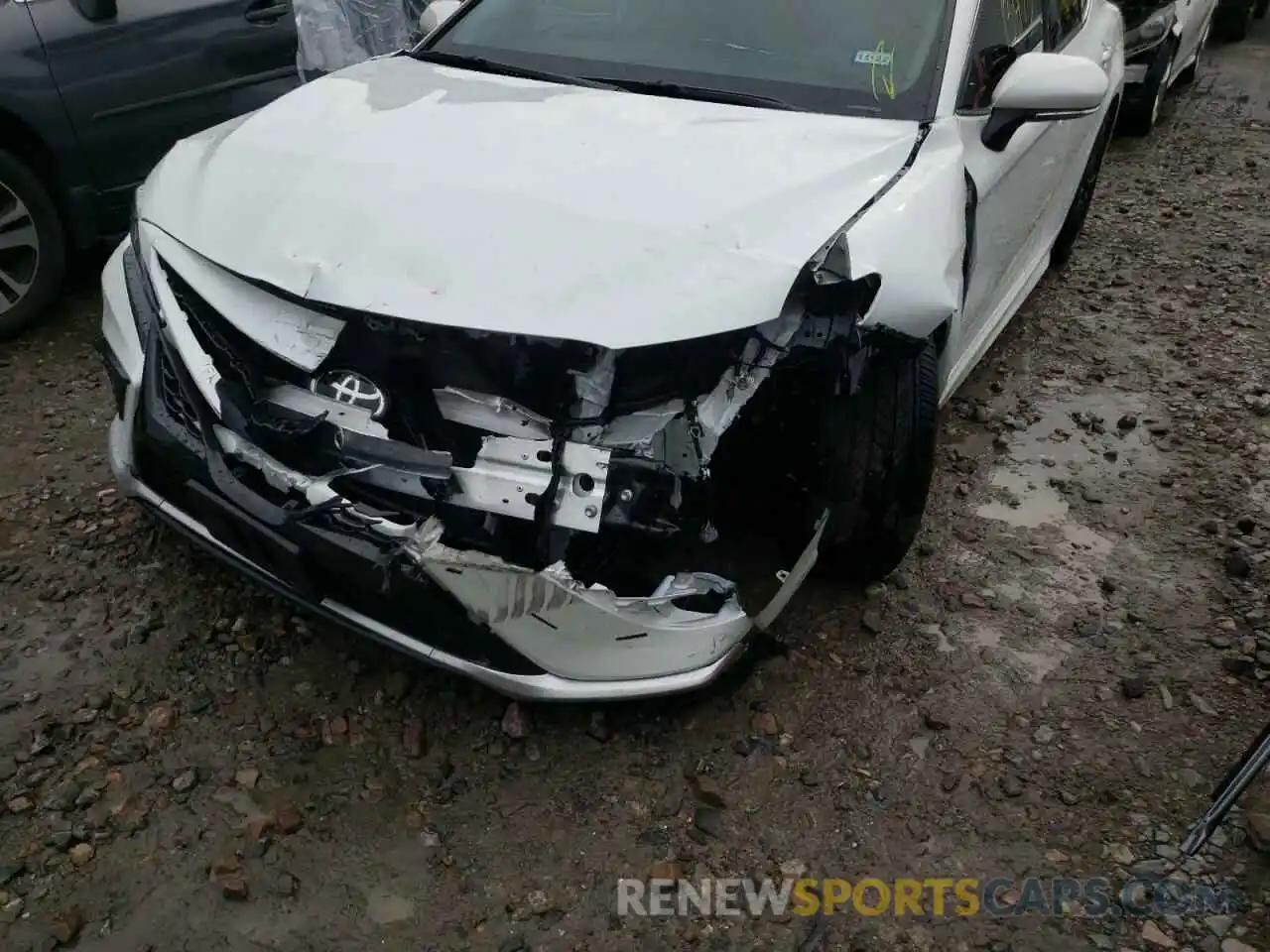 9 Photograph of a damaged car 4T1K61AKXNU011872 TOYOTA CAMRY 2022