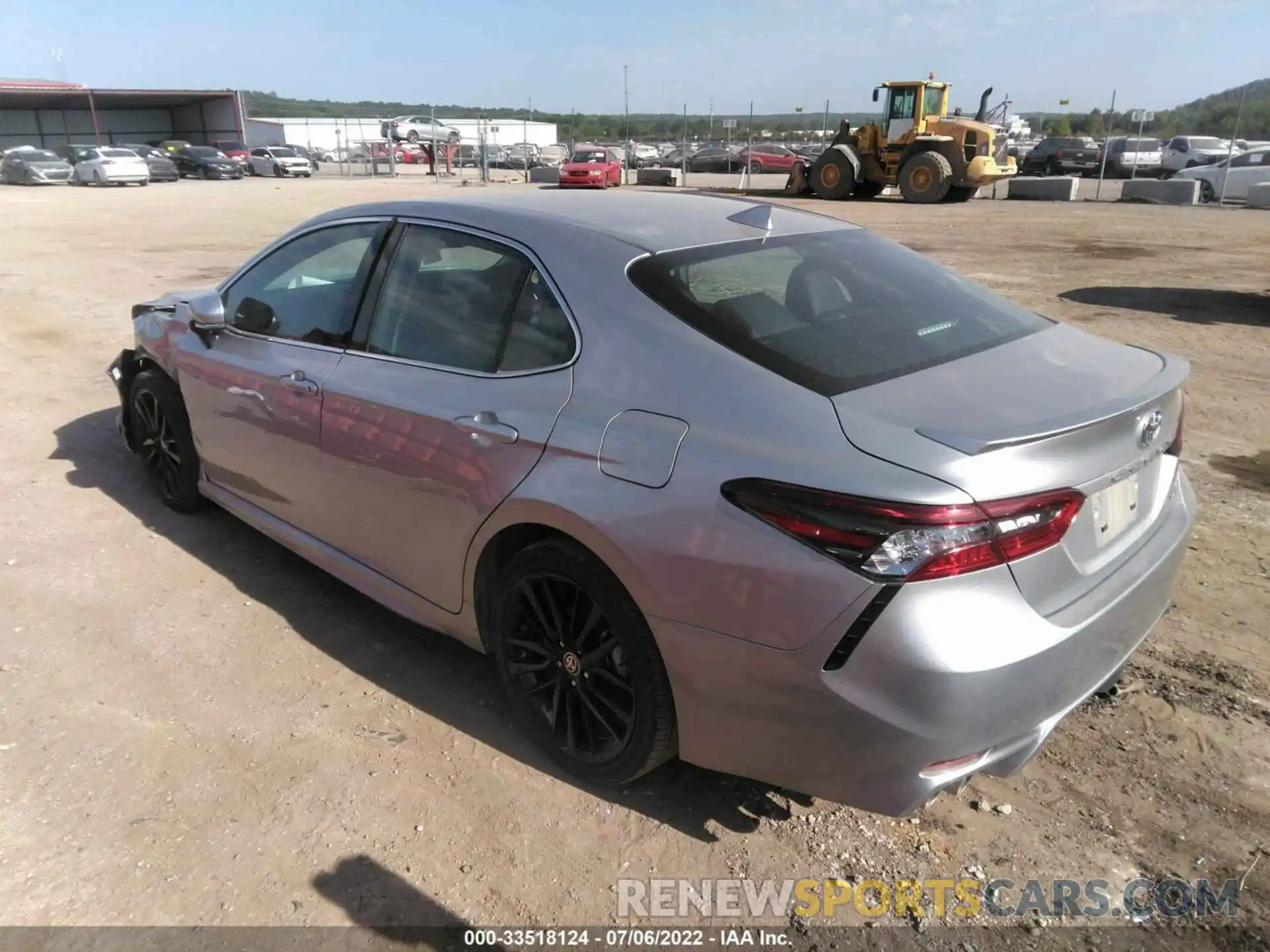 3 Photograph of a damaged car 4T1K61AKXNU023360 TOYOTA CAMRY 2022