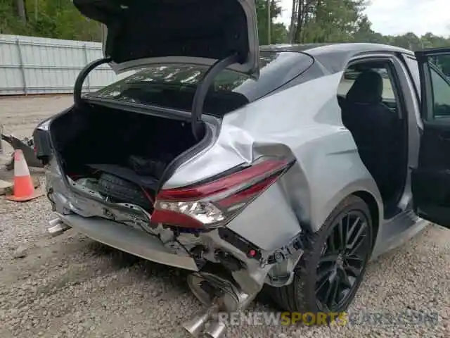 9 Photograph of a damaged car 4T1K61AKXNU025528 TOYOTA CAMRY 2022